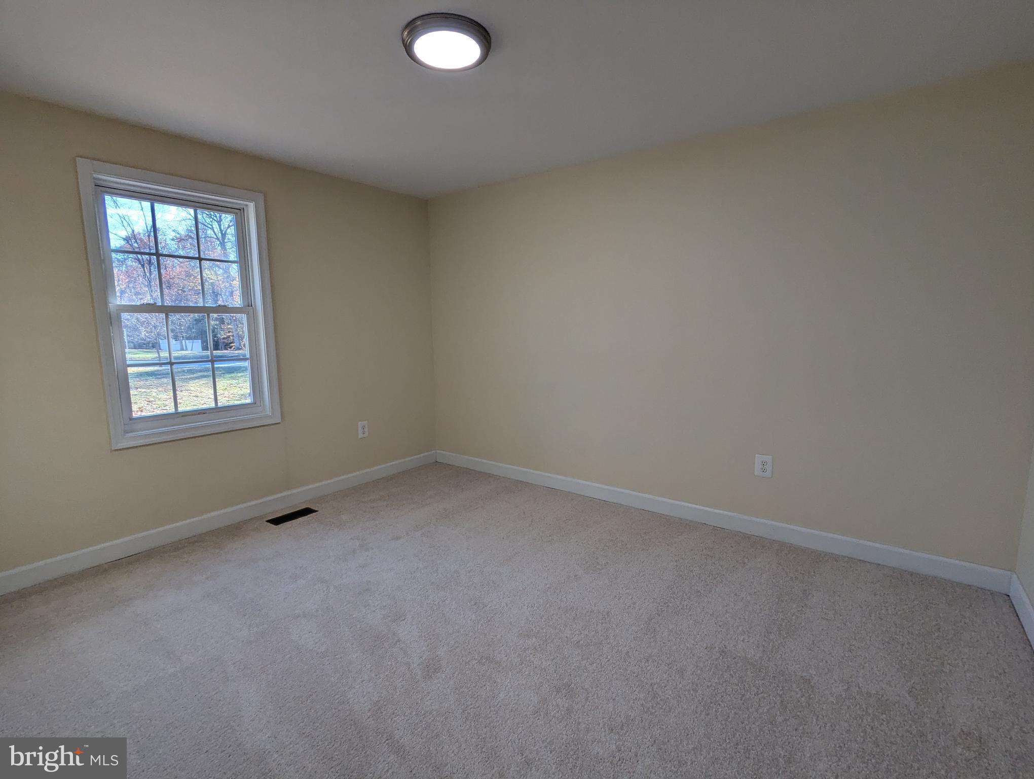 WALTON - Residential