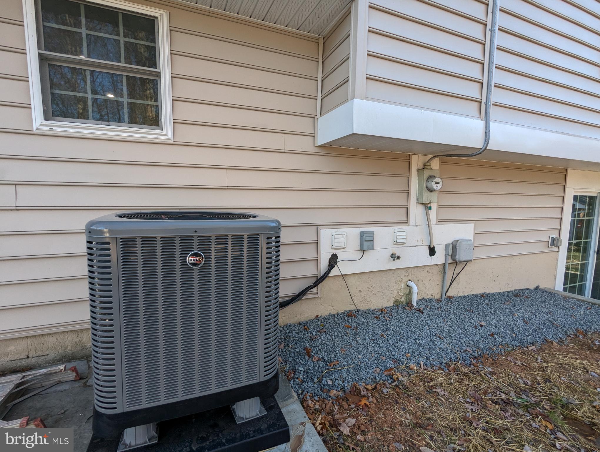 WALTON - Residential