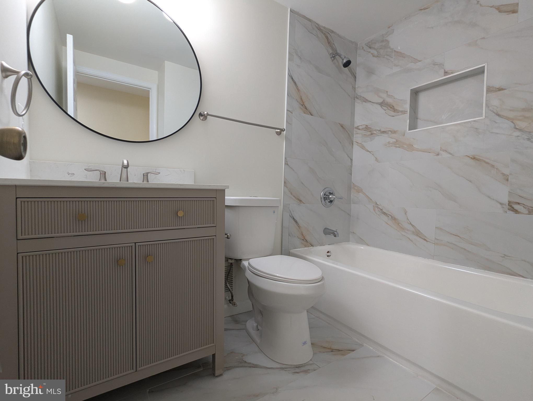 WALTON - Residential