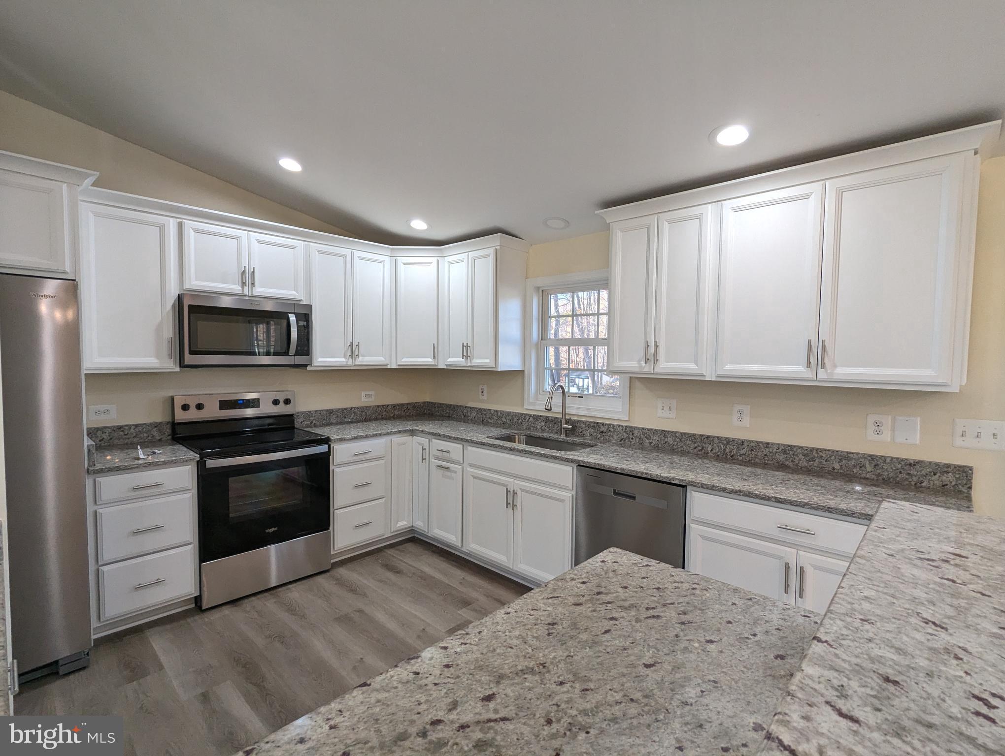 WALTON - Residential