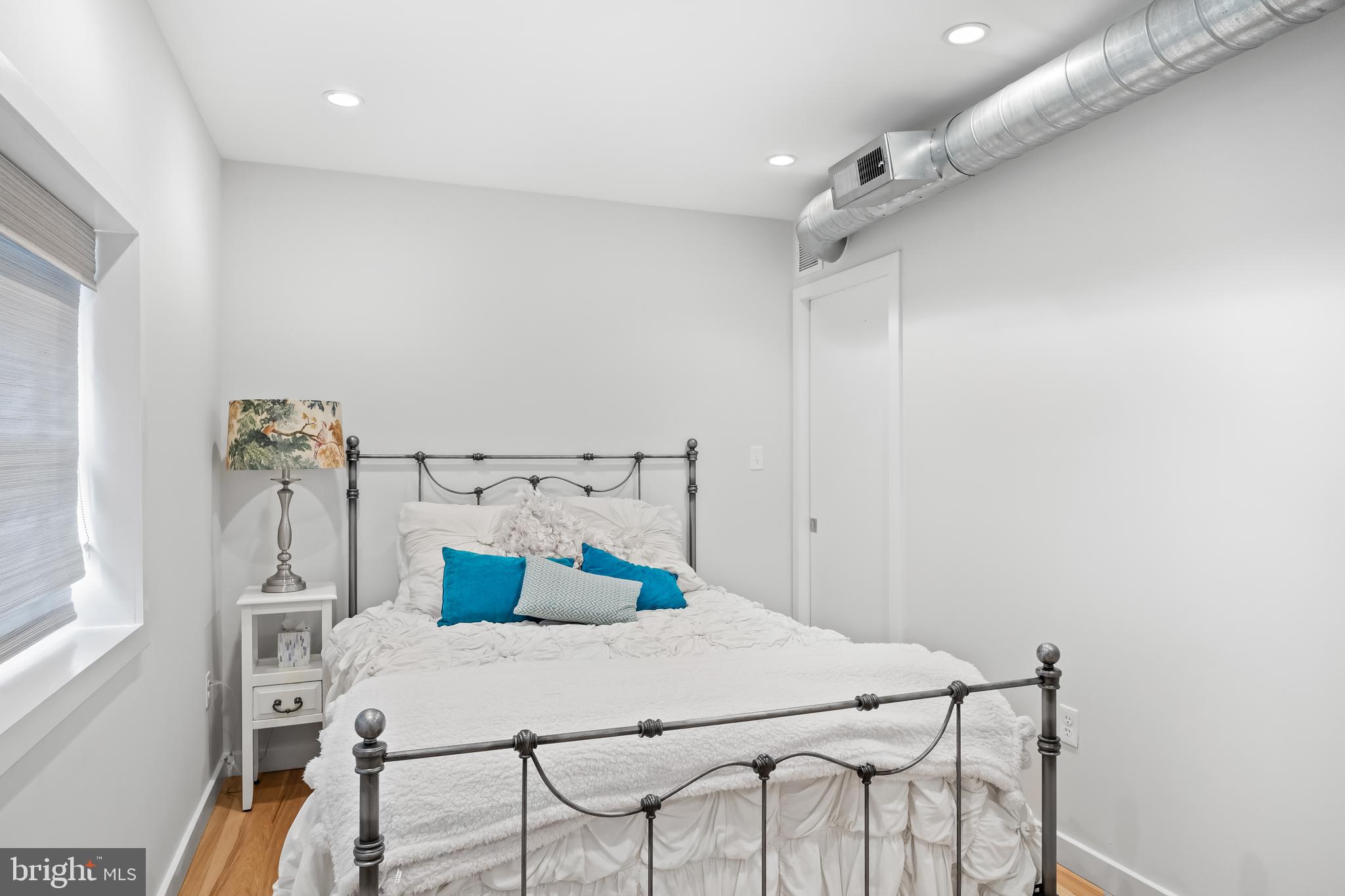 WASHINGTON SQ WEST - Residential