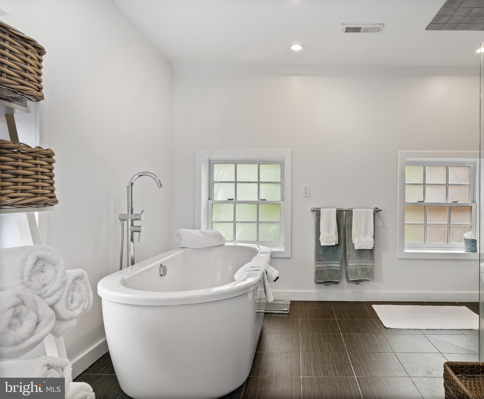 WASHINGTON SQ WEST - Residential