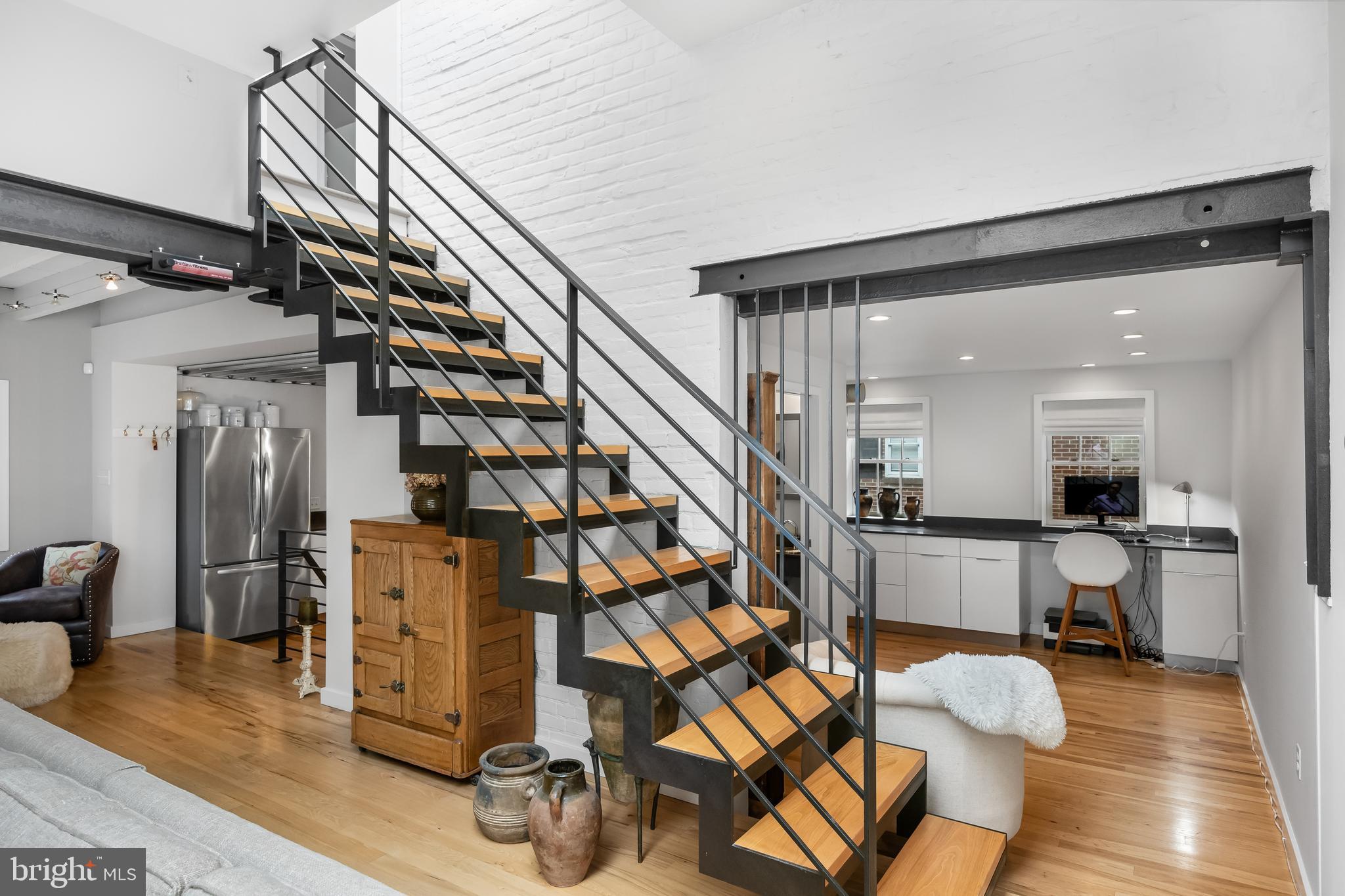 WASHINGTON SQ WEST - Residential