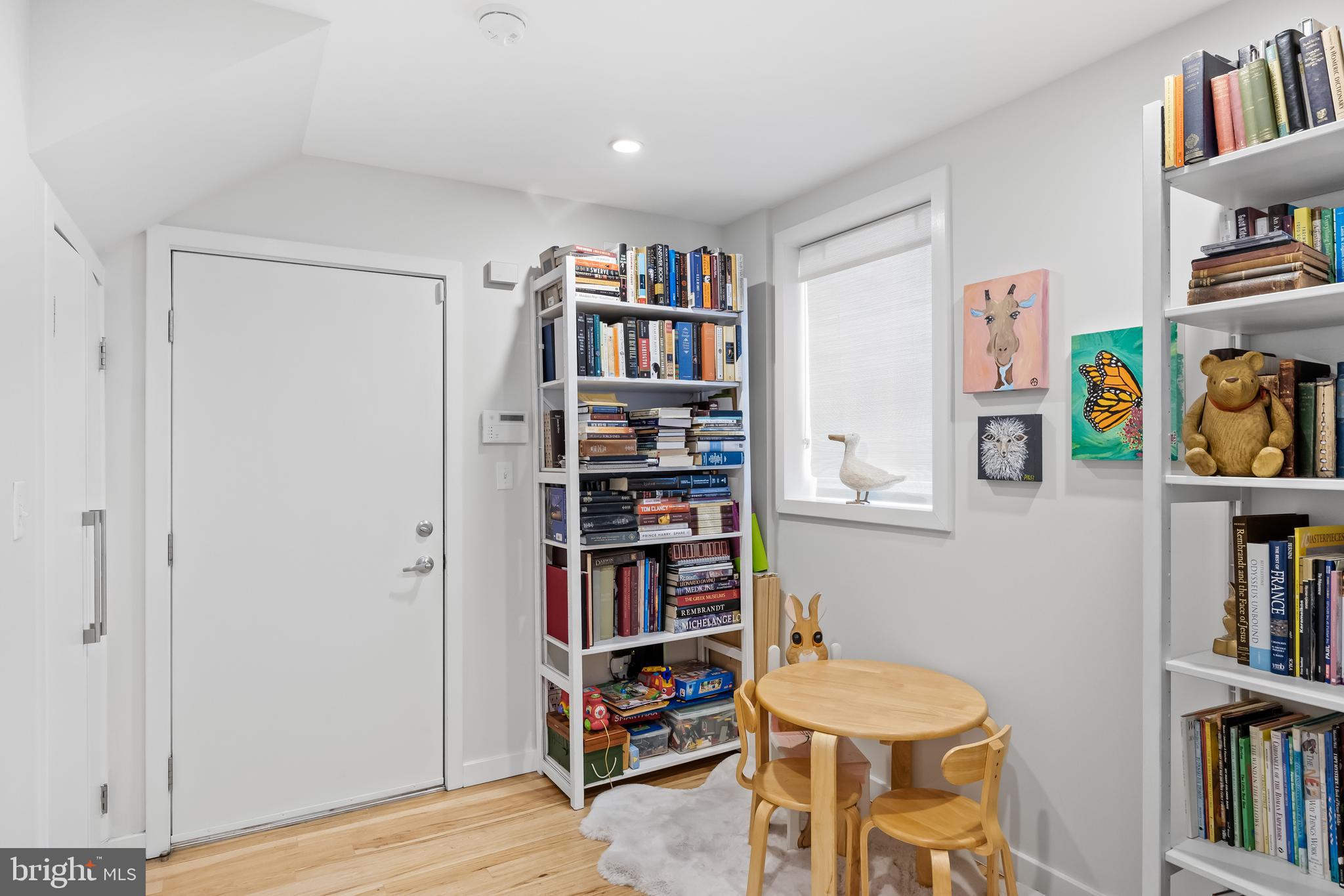 WASHINGTON SQ WEST - Residential