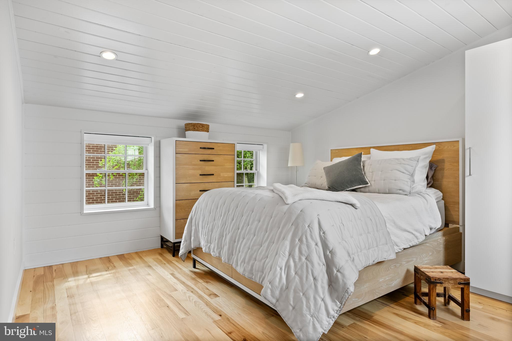 WASHINGTON SQ WEST - Residential