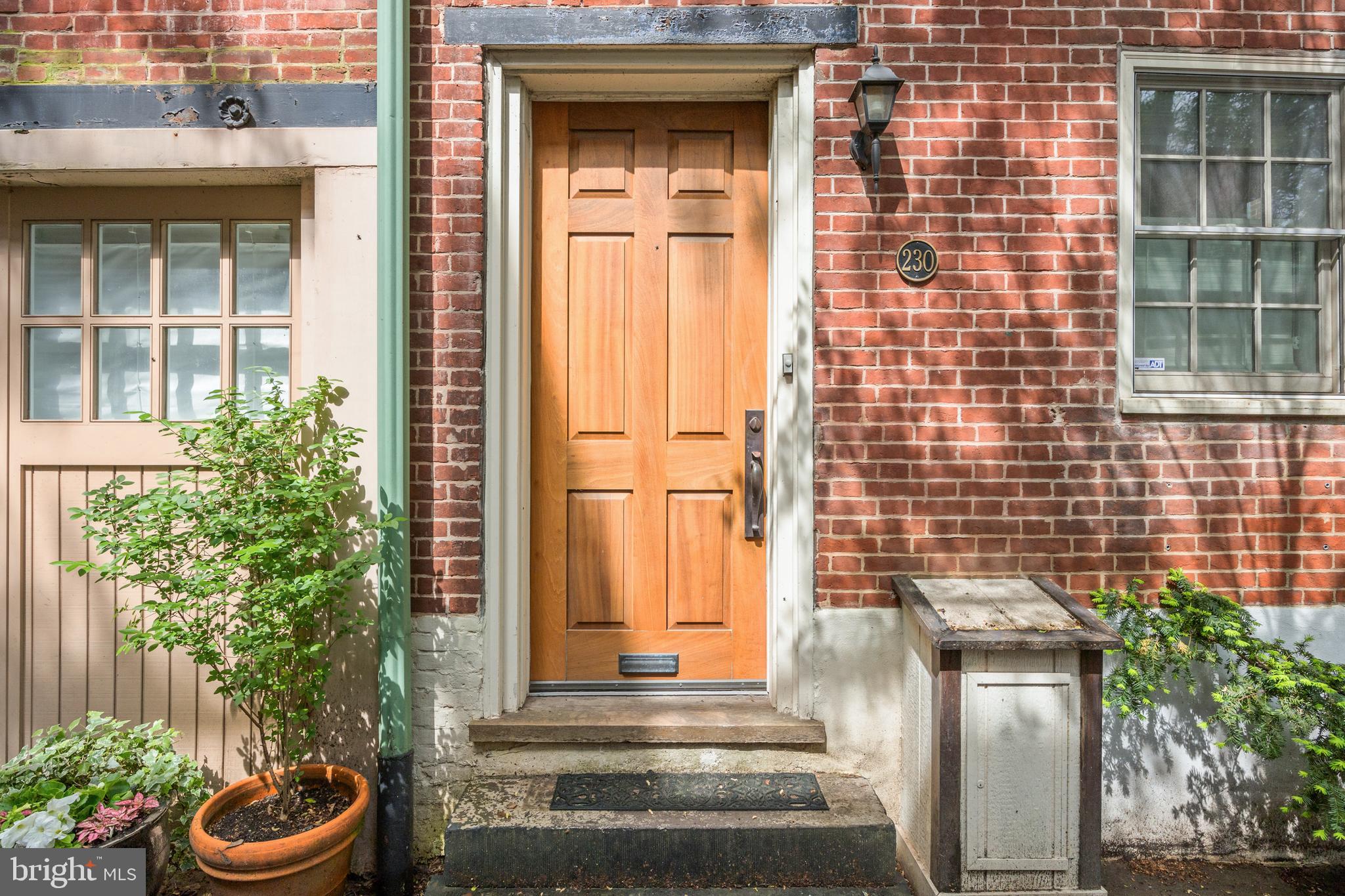 WASHINGTON SQ WEST - Residential