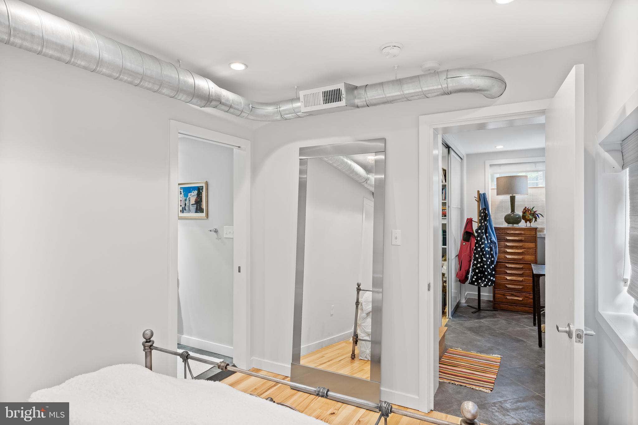 WASHINGTON SQ WEST - Residential