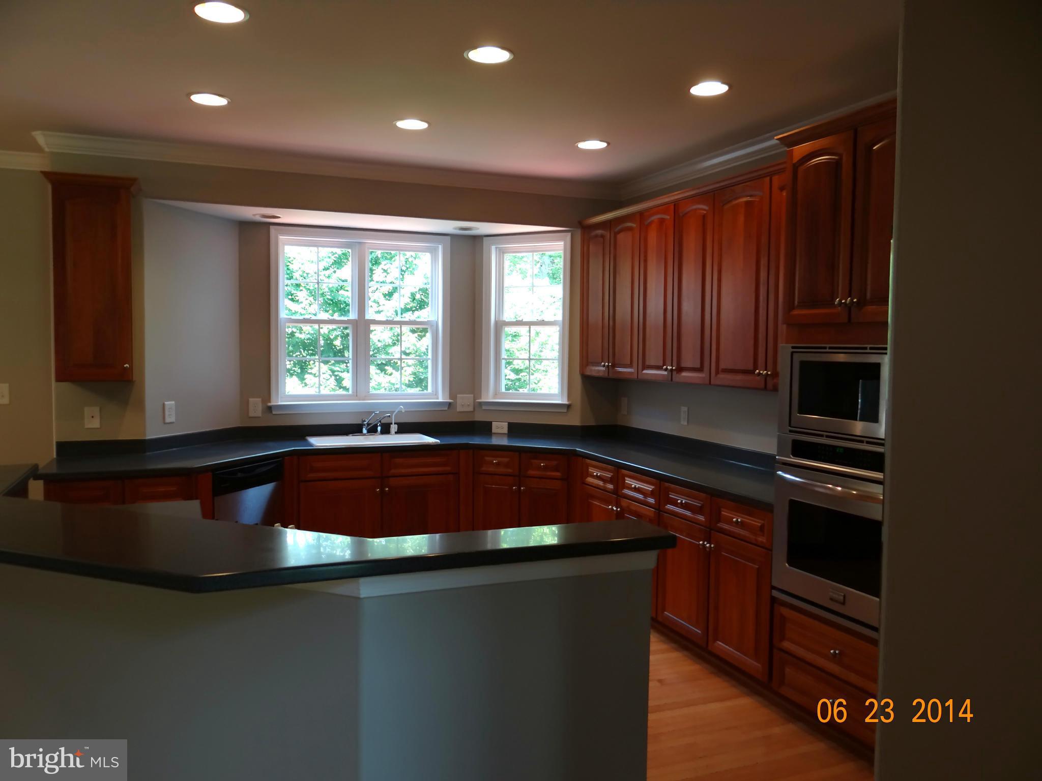 POPLAR HILLS - Residential