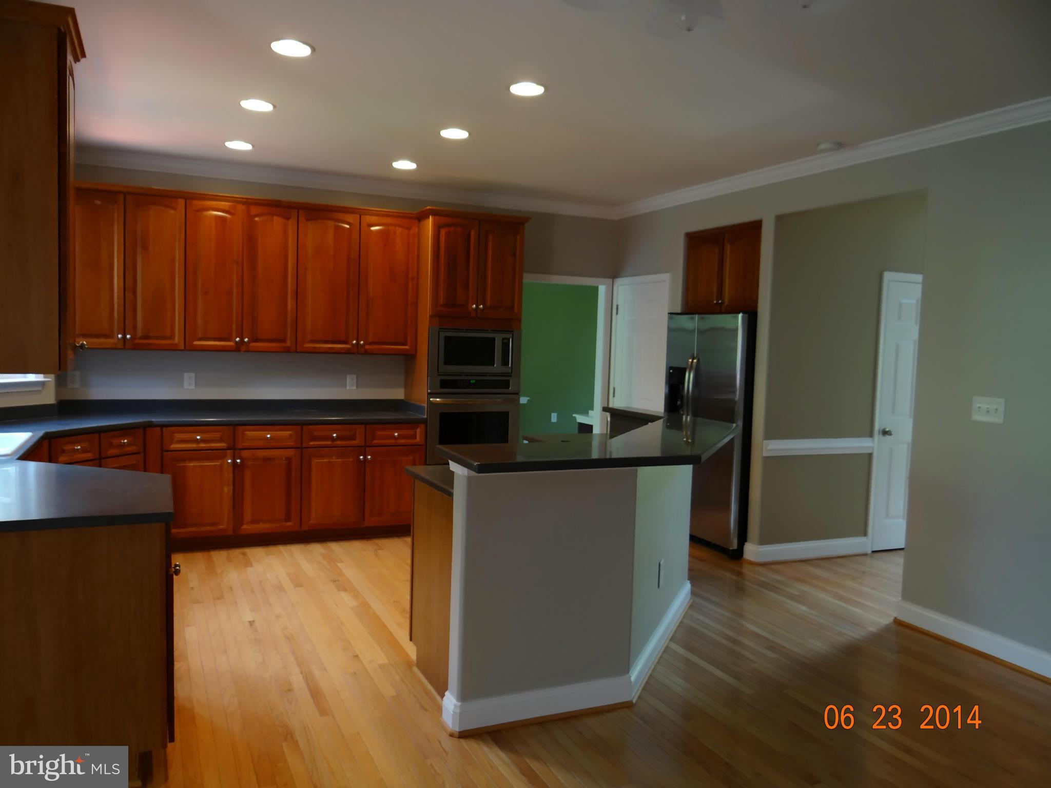 POPLAR HILLS - Residential