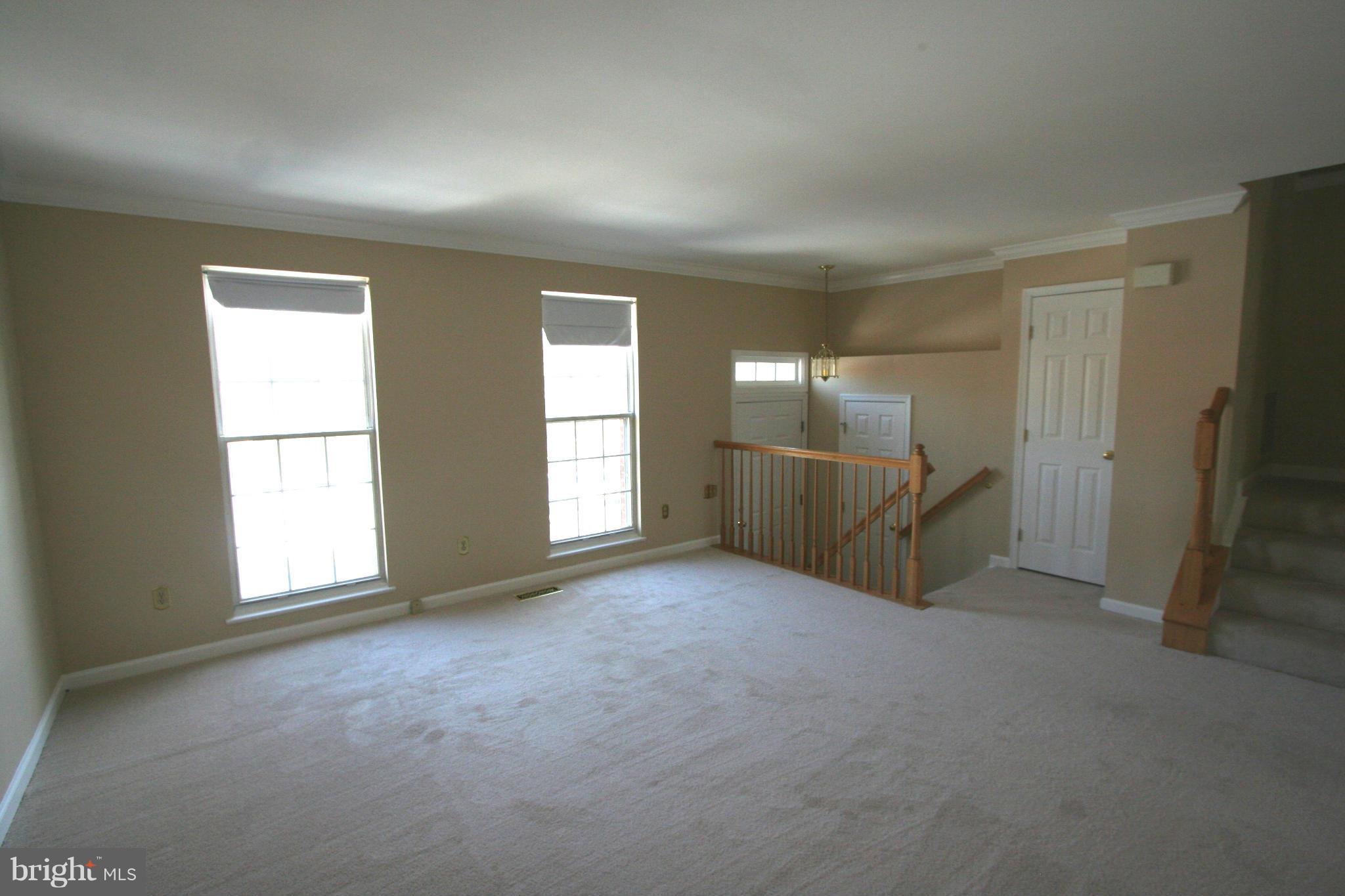 POTOMAC LAKES - Residential Lease