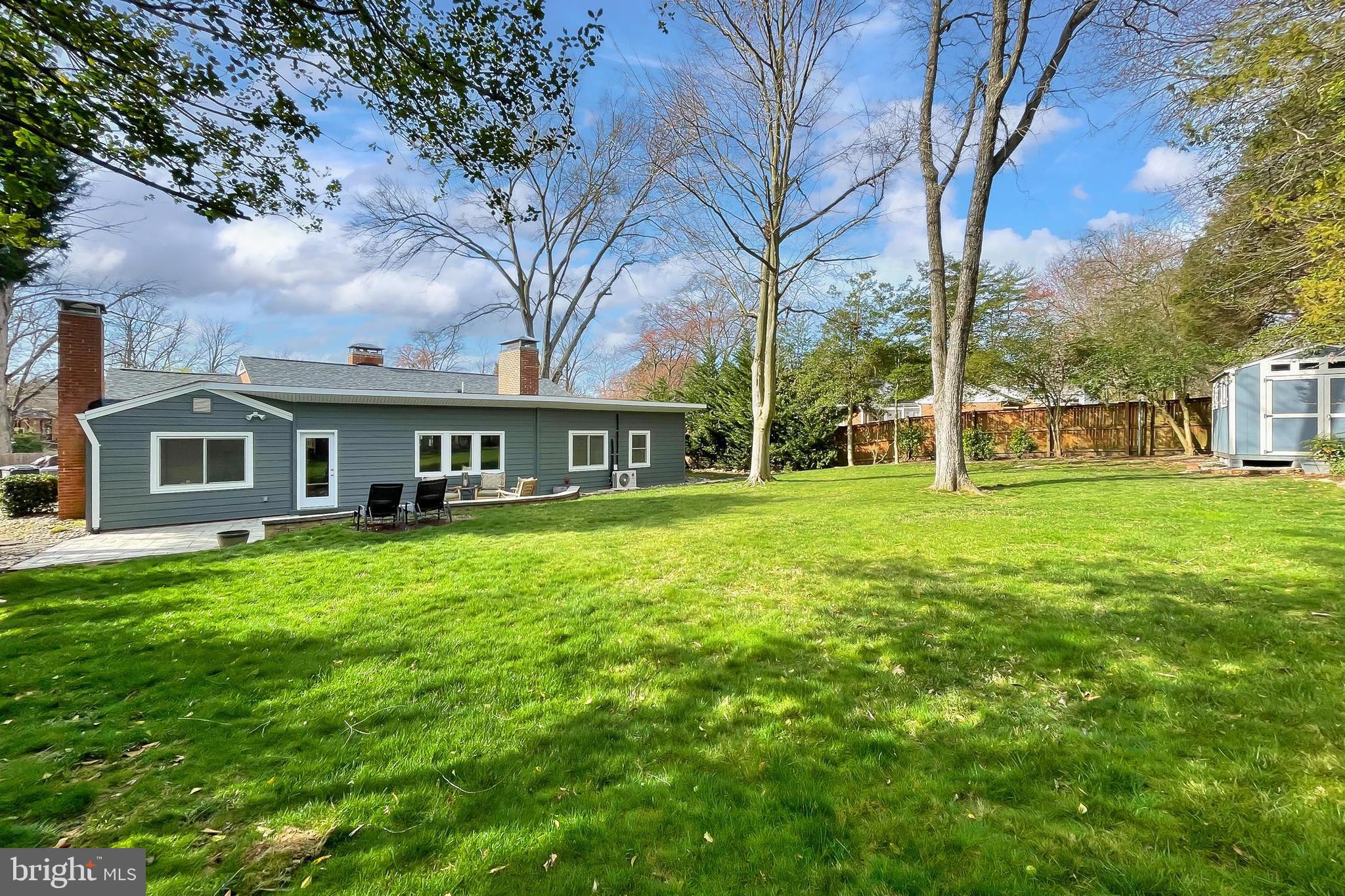 VALLEY BROOK - Residential