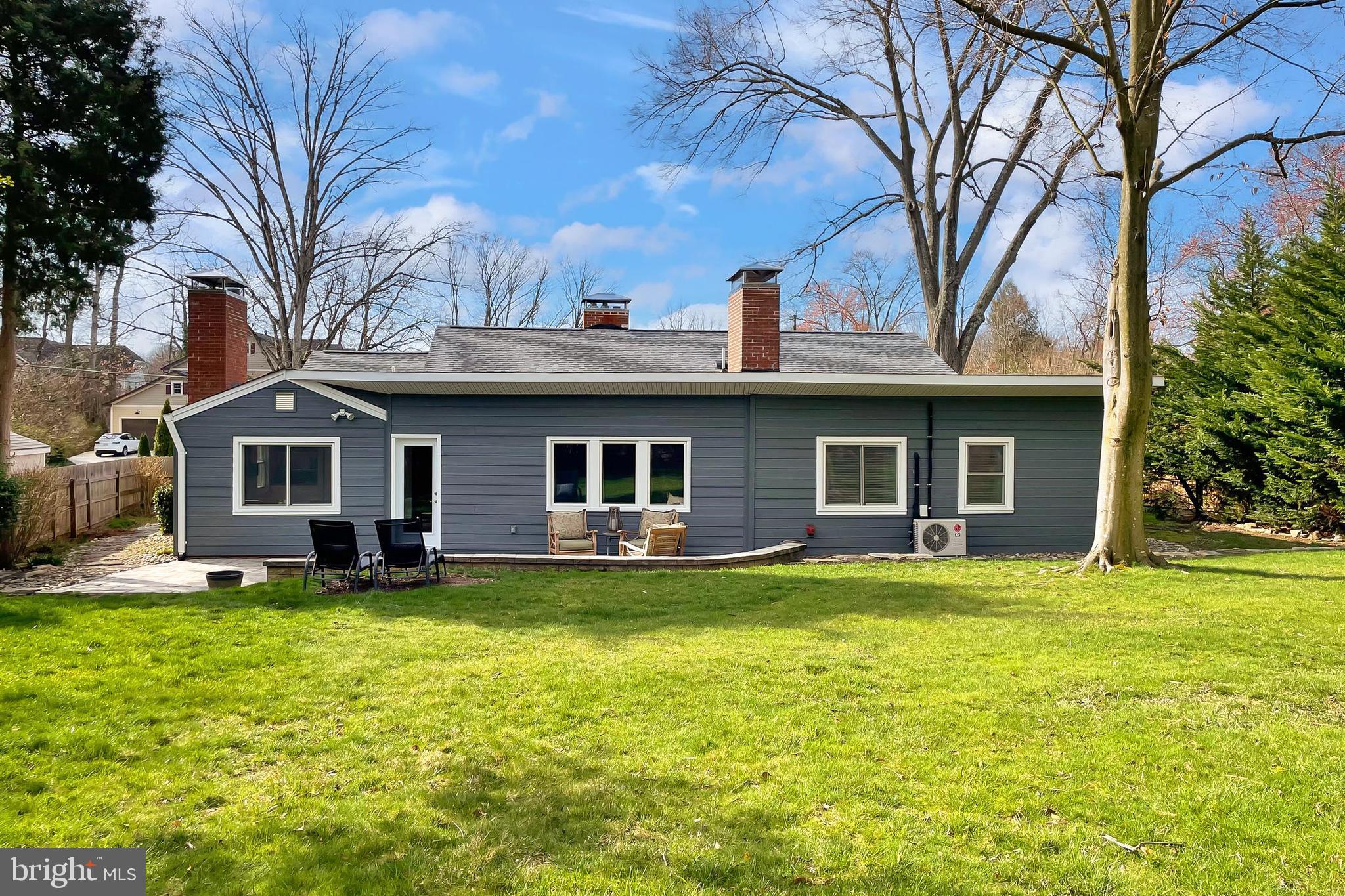 VALLEY BROOK - Residential