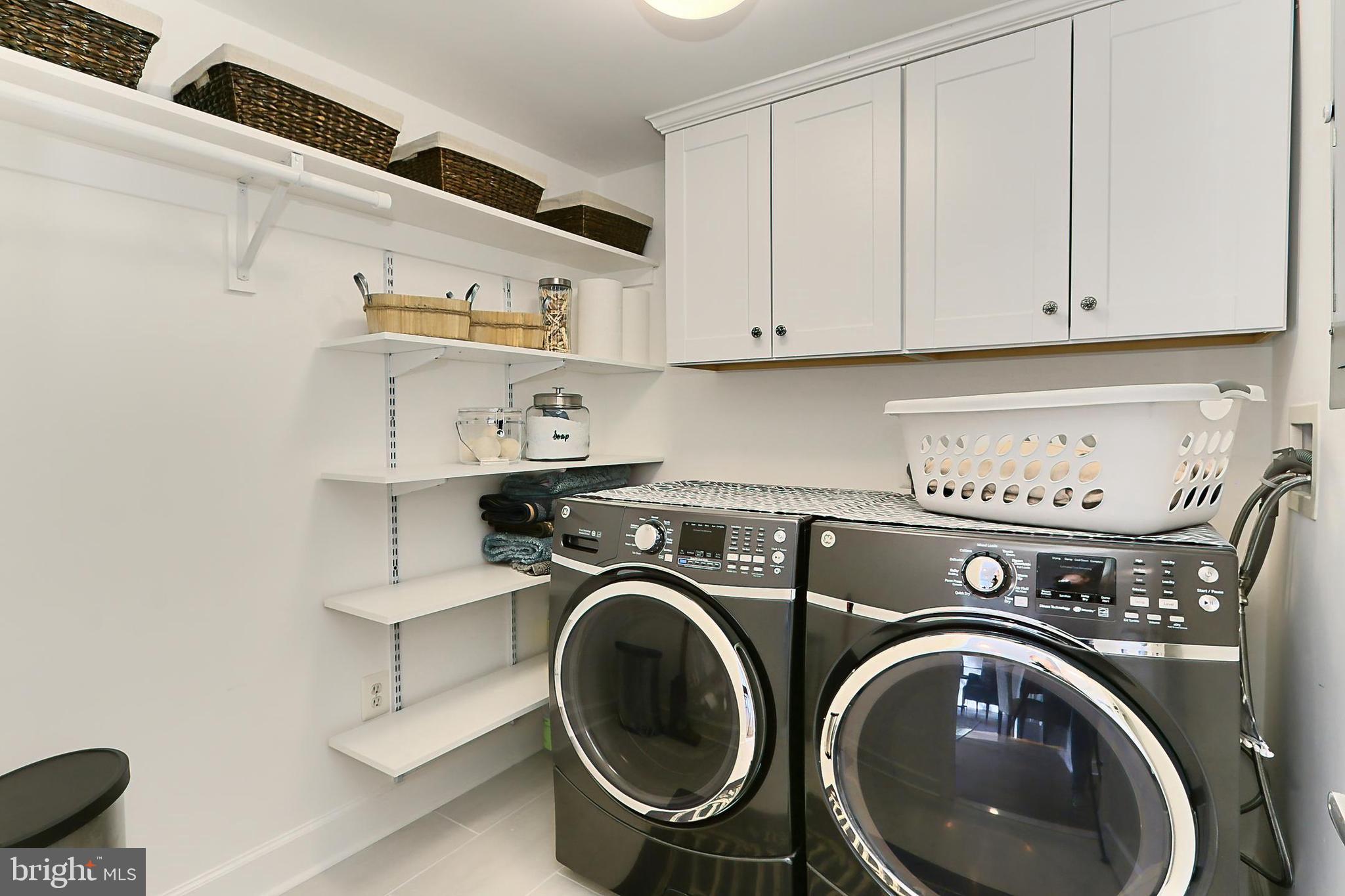 VALLEY BROOK - Residential