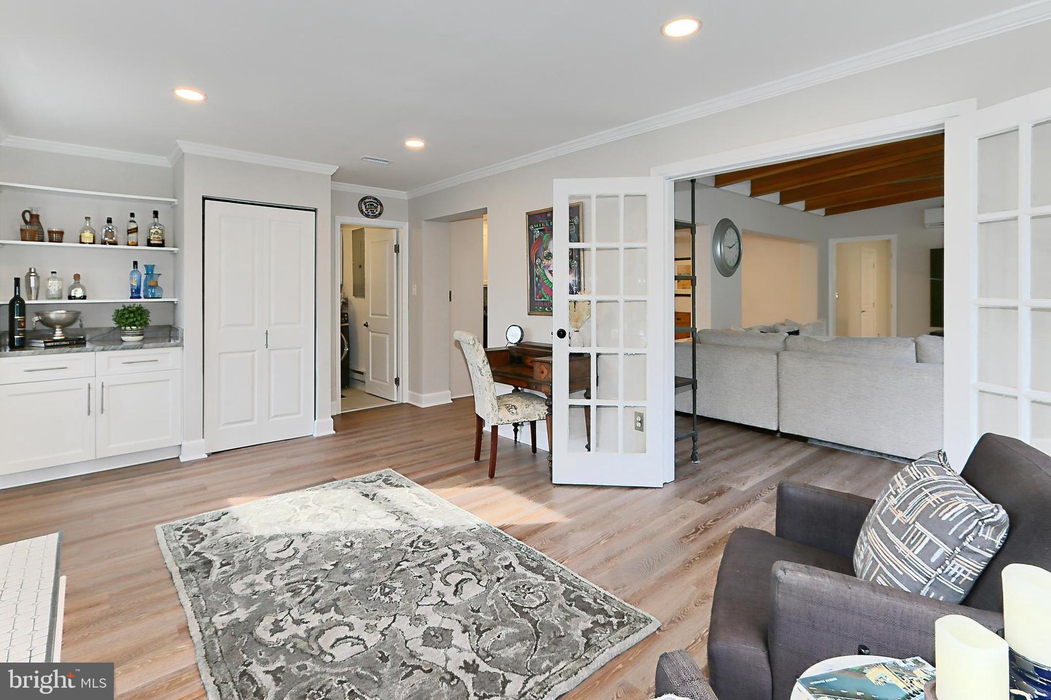 VALLEY BROOK - Residential