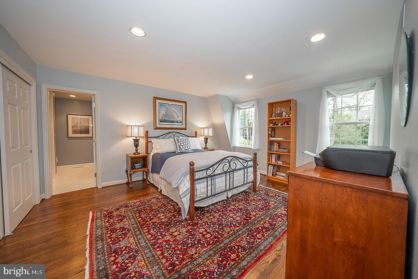 RAVENSCLIFF - Residential