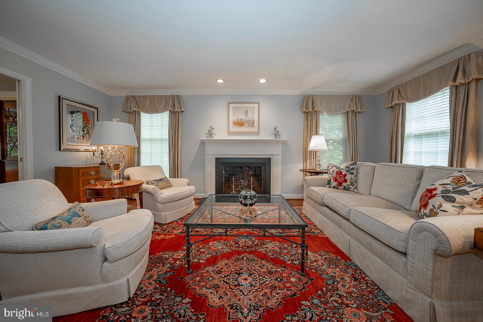 RAVENSCLIFF - Residential