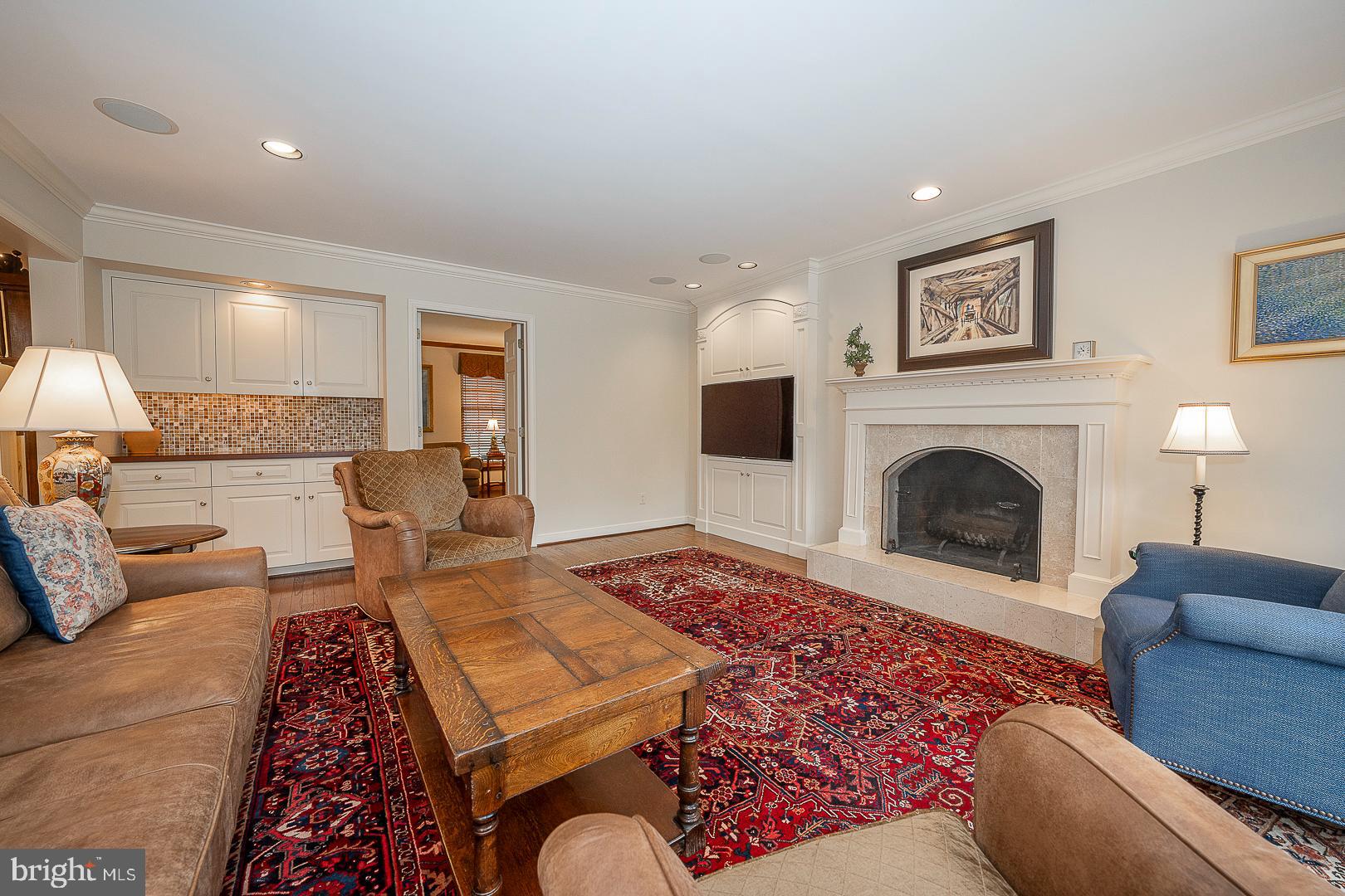 RAVENSCLIFF - Residential