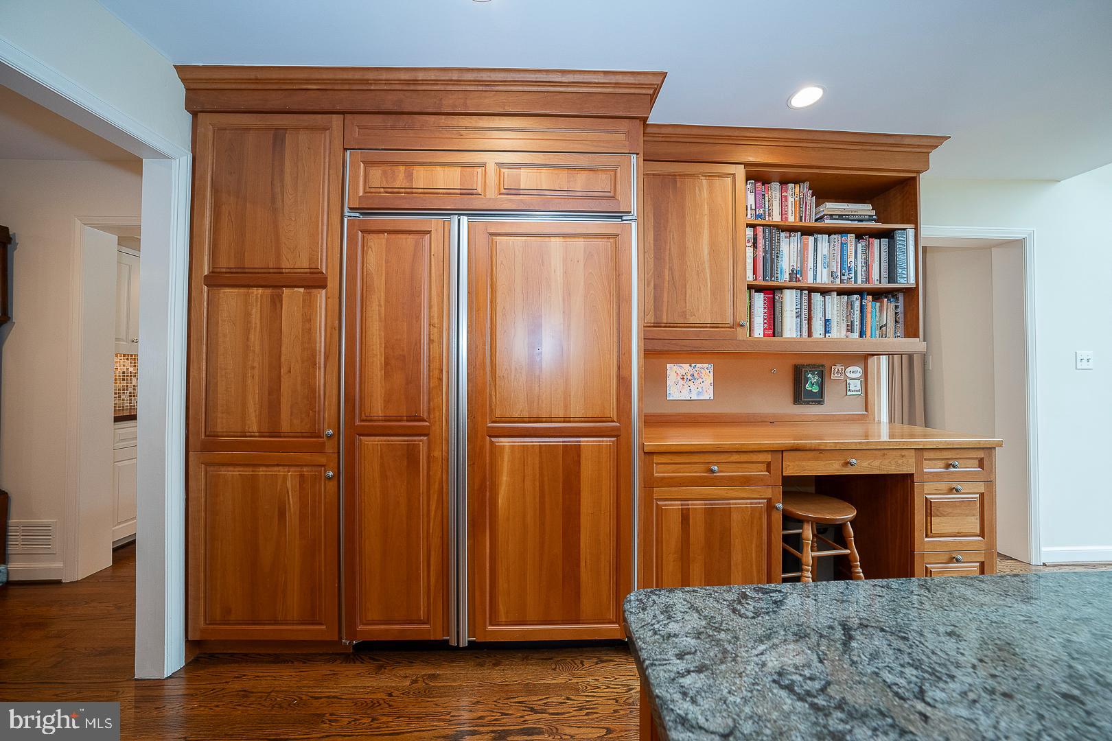 RAVENSCLIFF - Residential