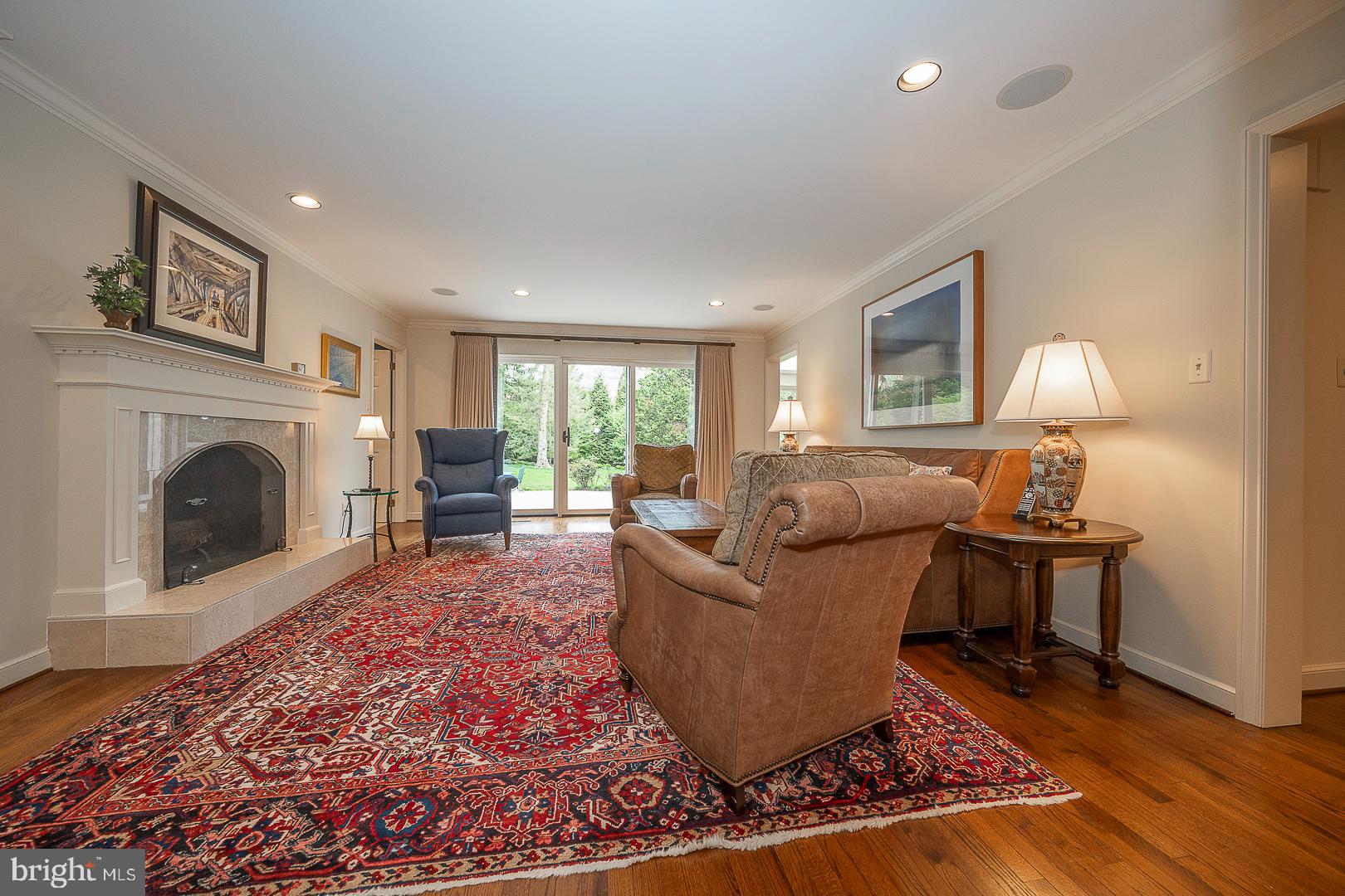 RAVENSCLIFF - Residential