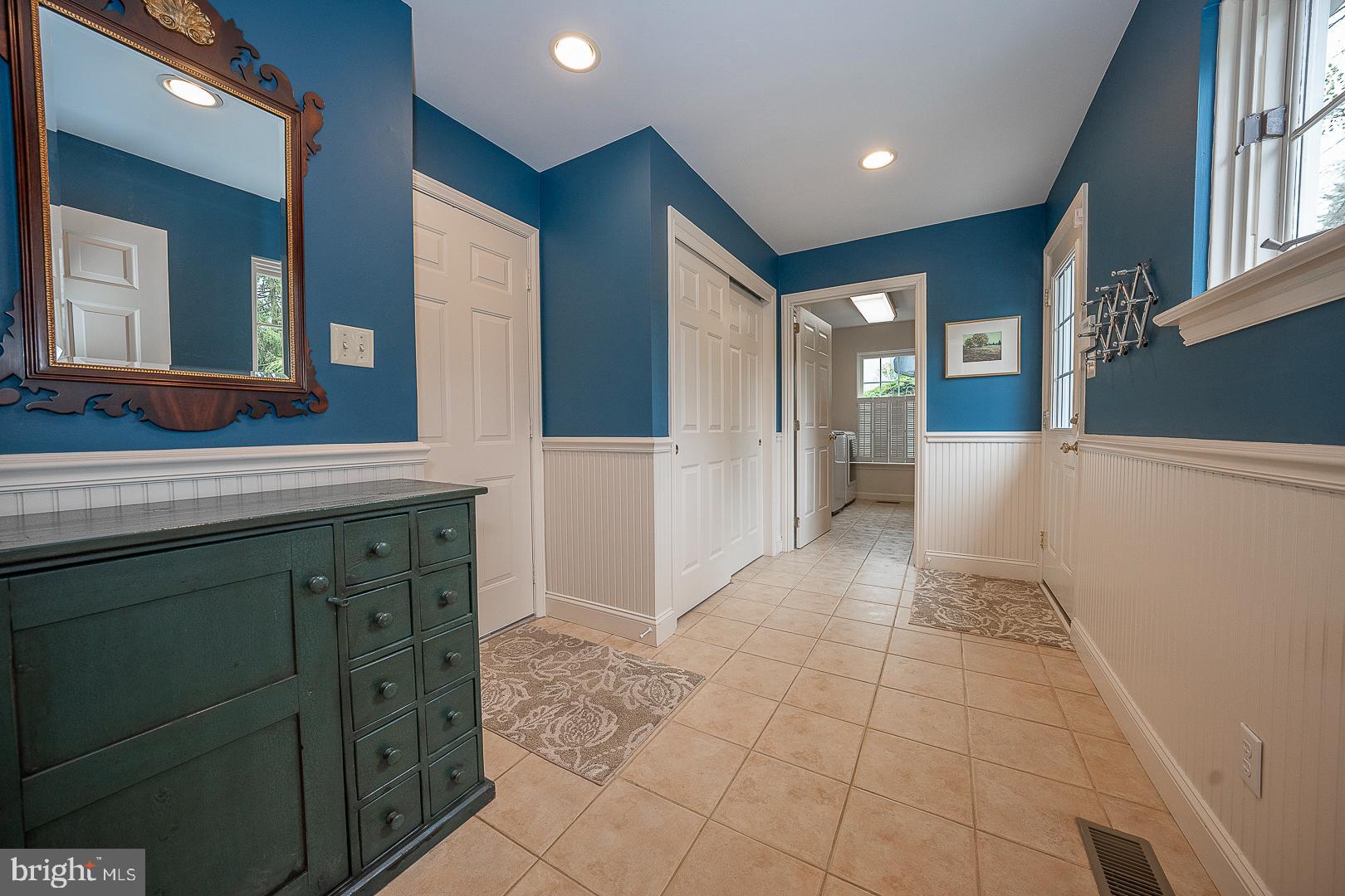 RAVENSCLIFF - Residential