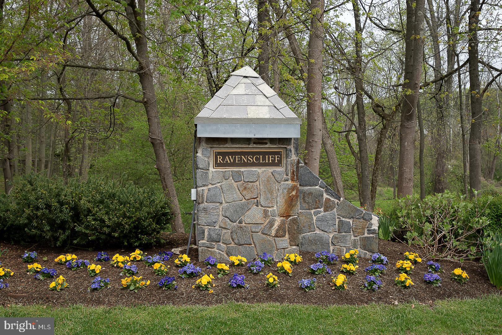 RAVENSCLIFF - Residential