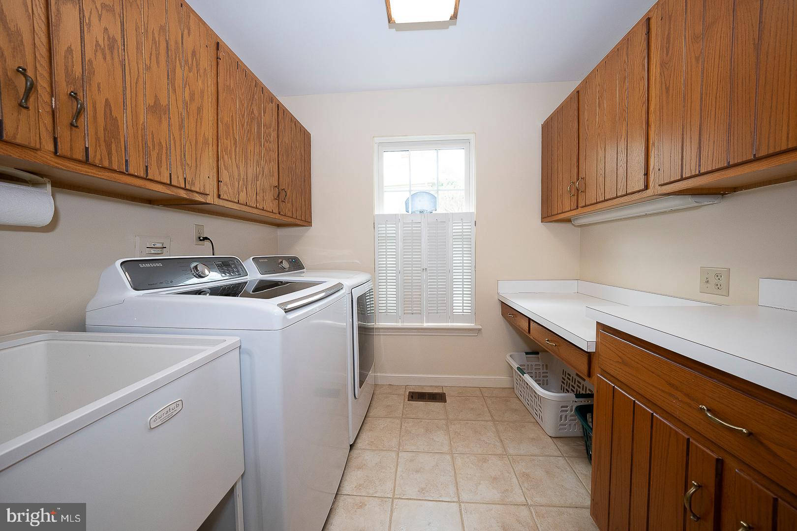 RAVENSCLIFF - Residential