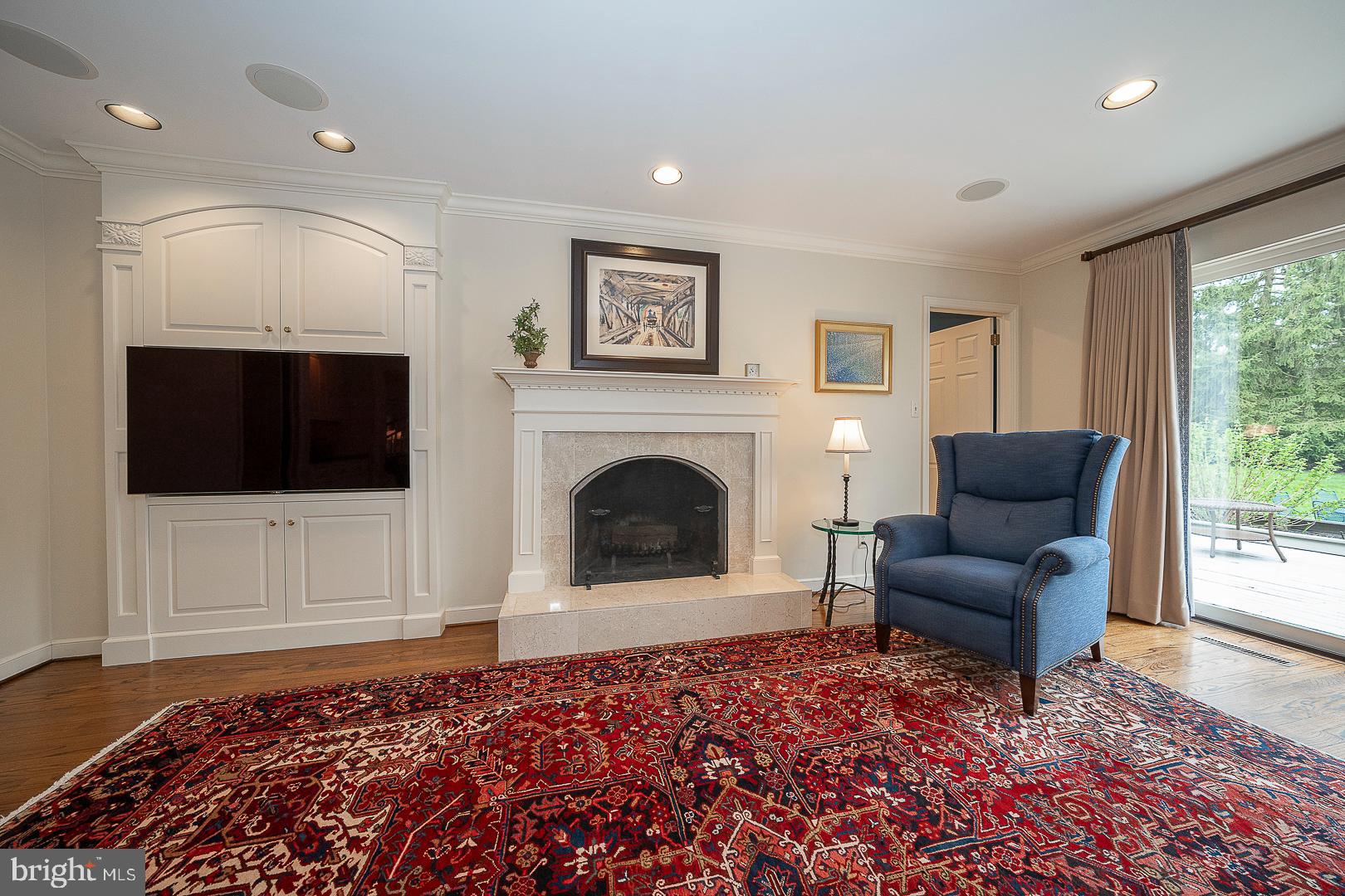 RAVENSCLIFF - Residential