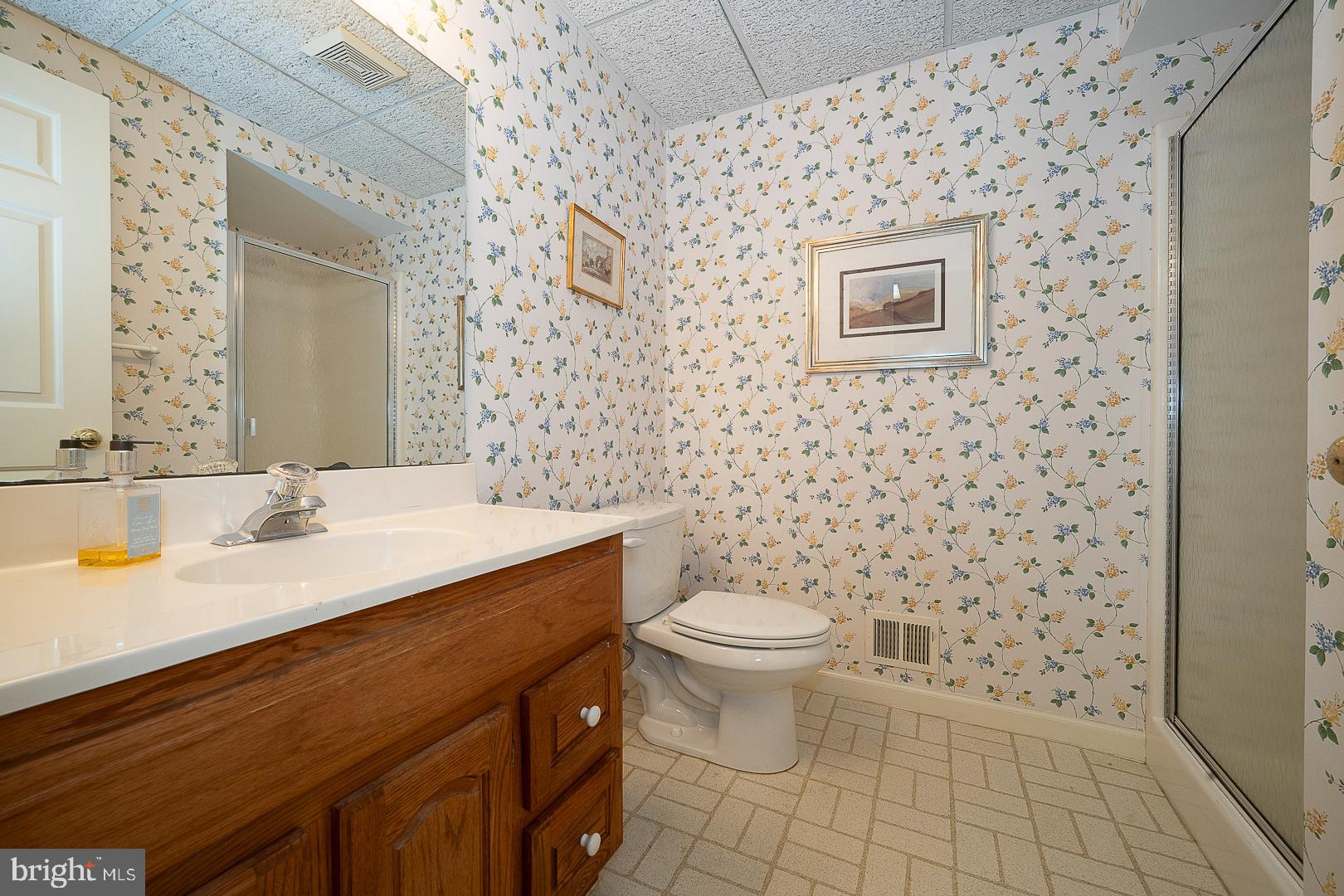 RAVENSCLIFF - Residential