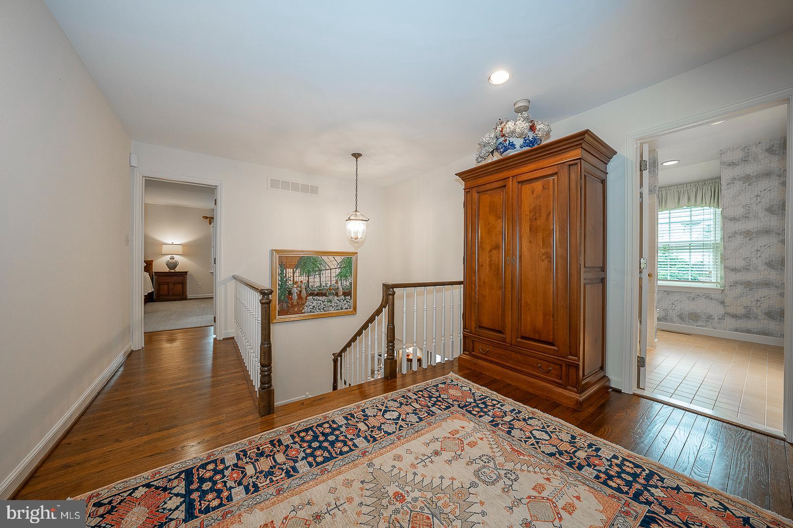 RAVENSCLIFF - Residential