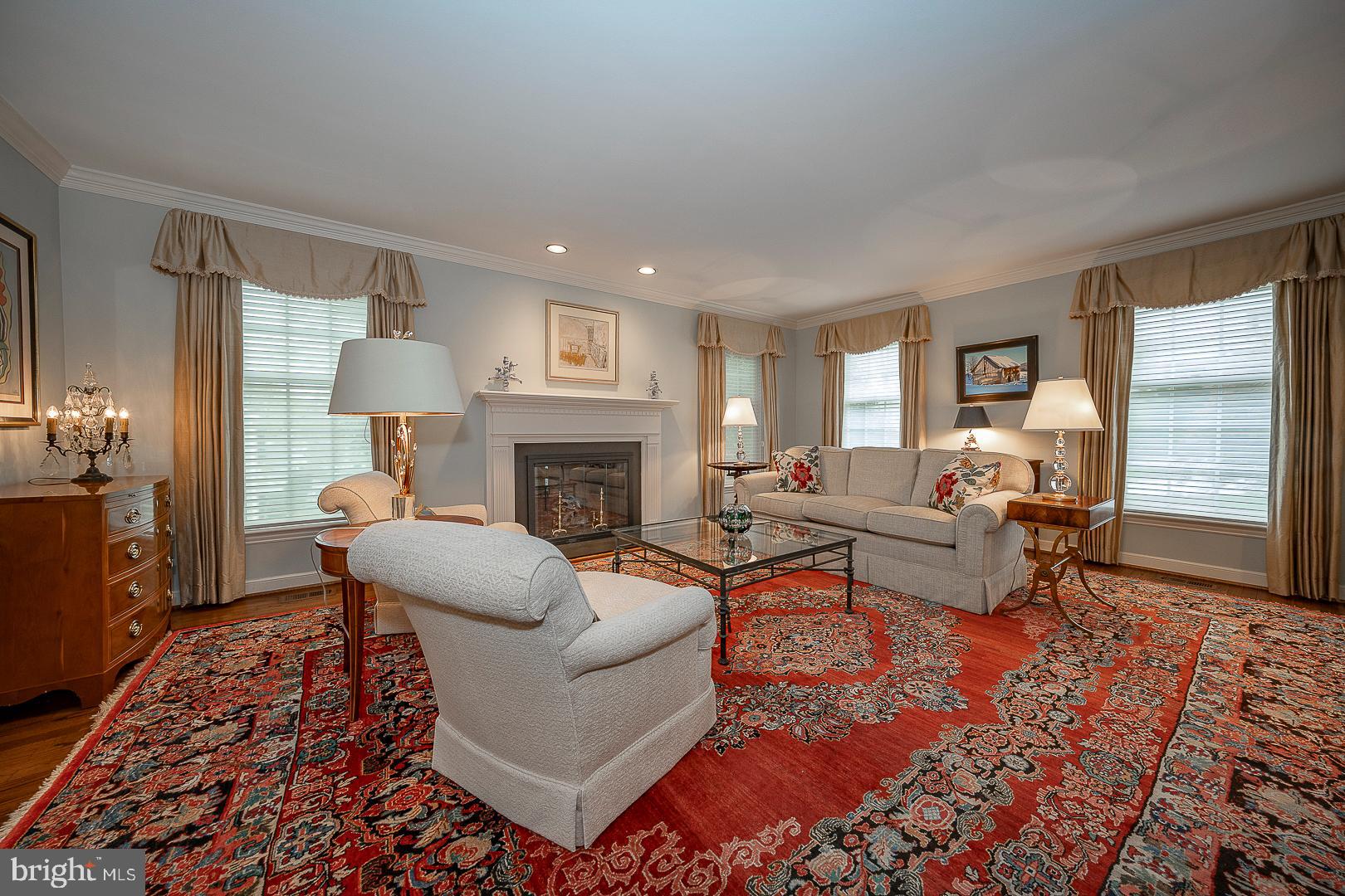 RAVENSCLIFF - Residential