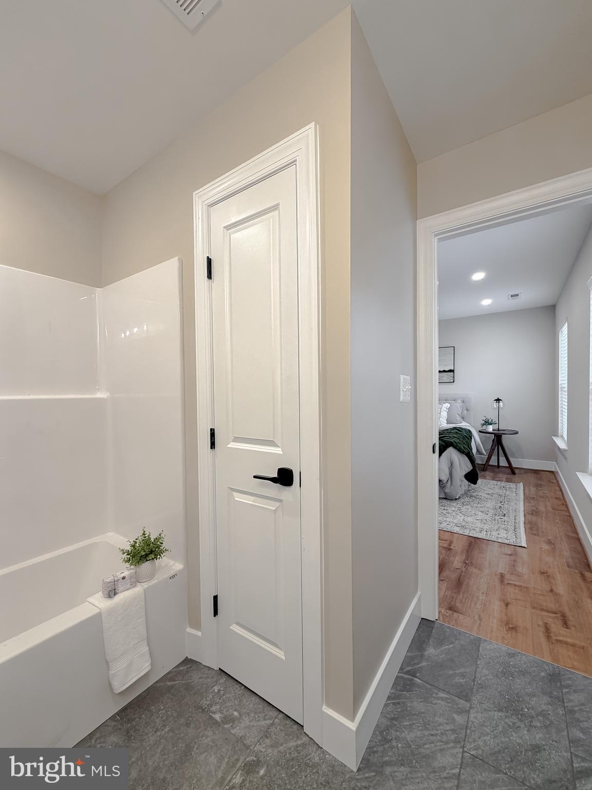 ST MARYS BEACH - Residential