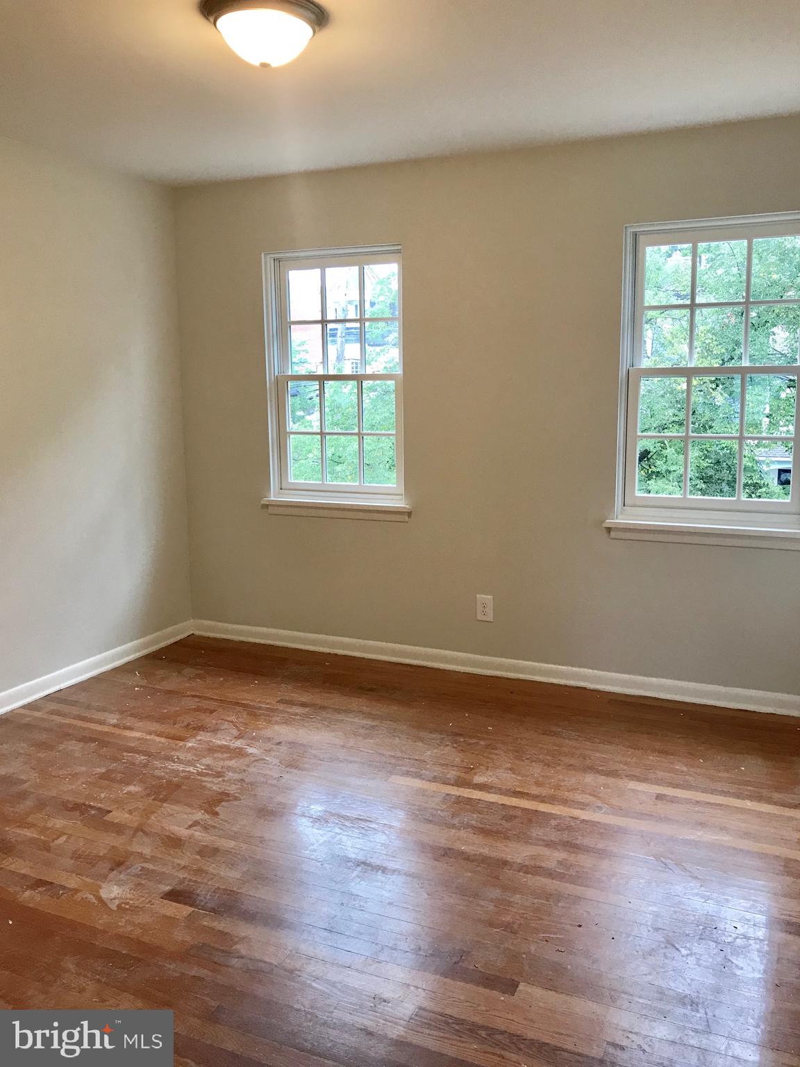 DOWNTOWN FREDERICKSBURG - Residential Lease