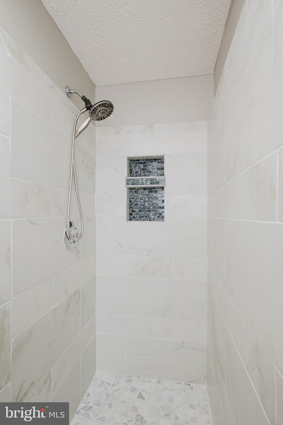 VILLAGE OF LONG REACH - Residential