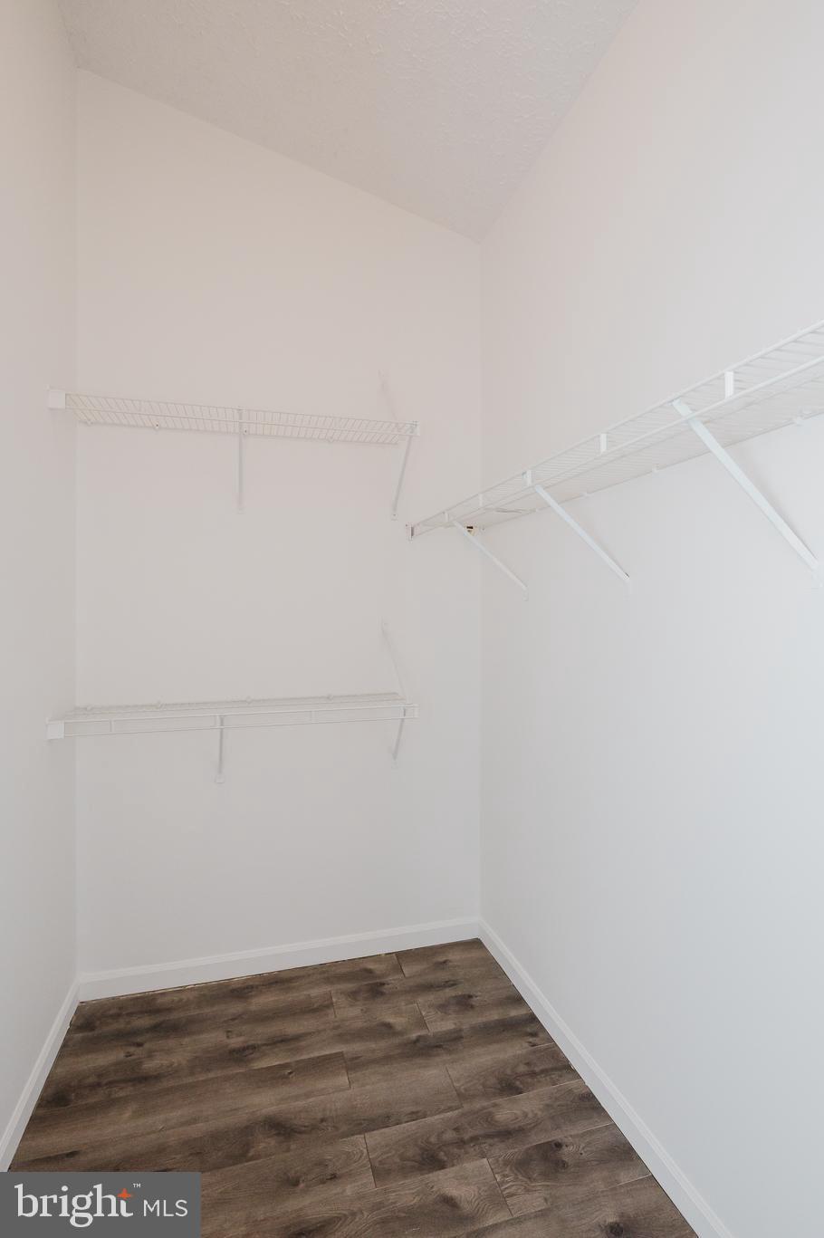 VILLAGE OF LONG REACH - Residential