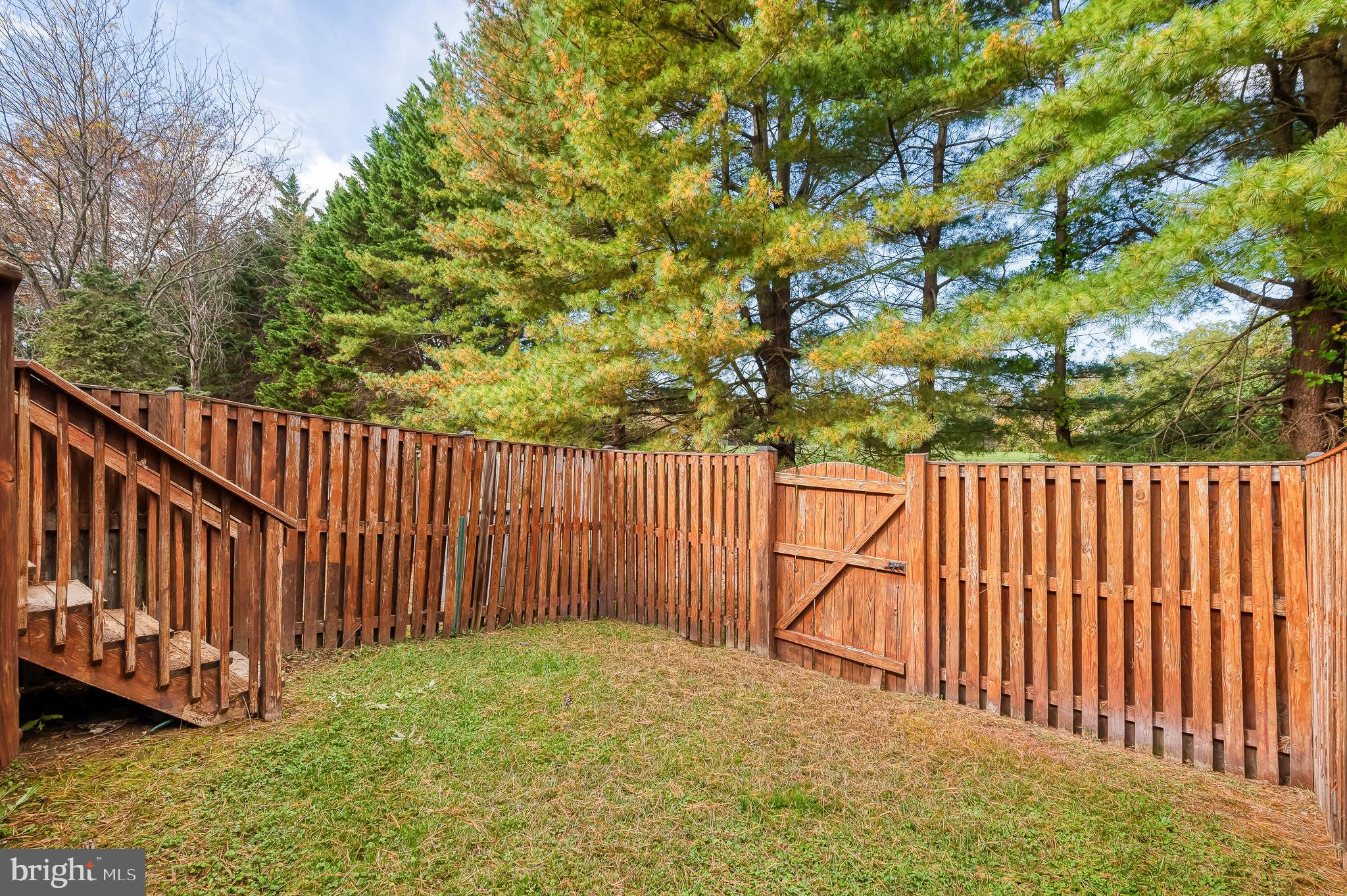 VILLAGE OF LONG REACH - Residential