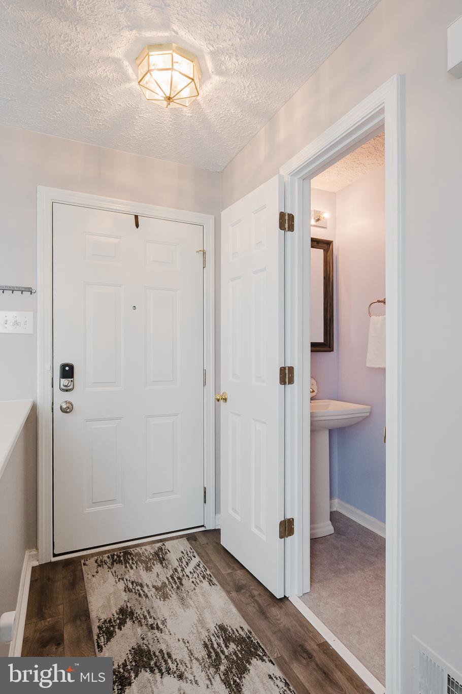 6118 STARBURN PATH