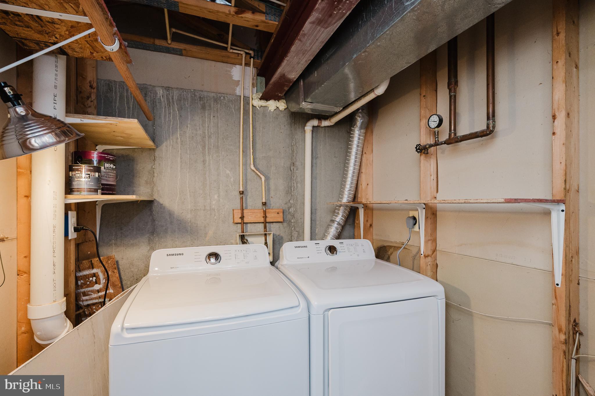 VILLAGE OF LONG REACH - Residential