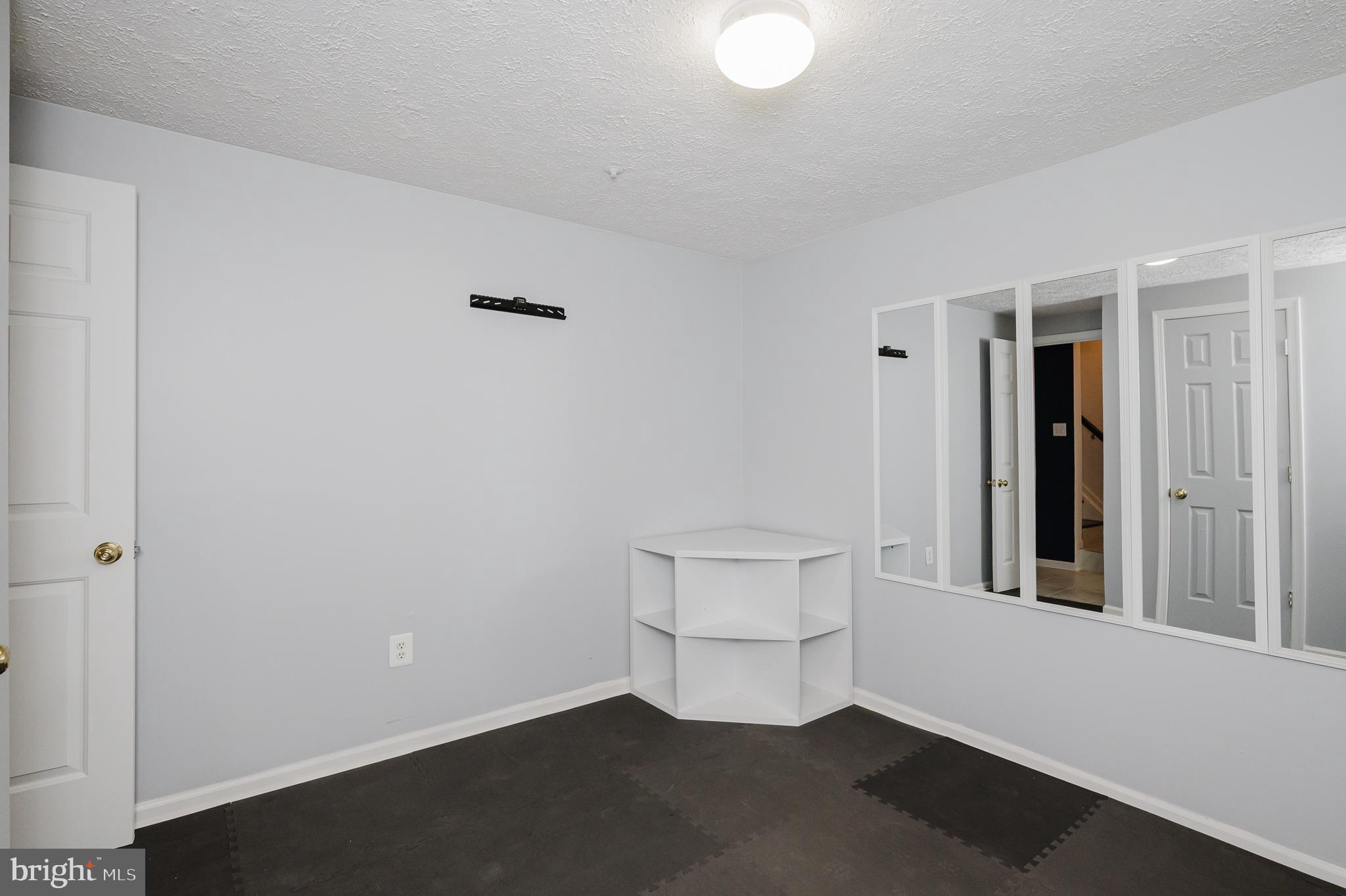 VILLAGE OF LONG REACH - Residential