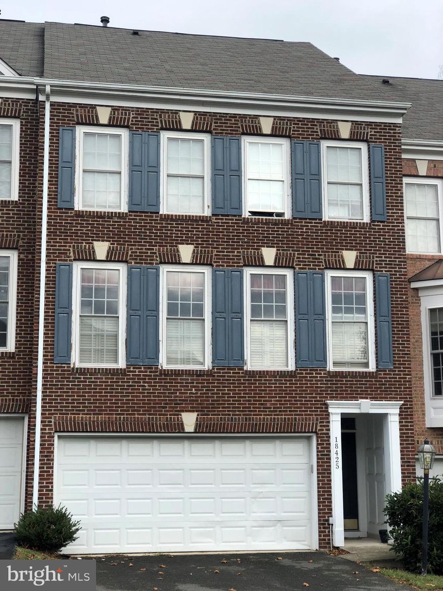 GORGEOUS 3 BEDROOM 2.5 BATHROOM 2 CAR GARAGE TOWNHOUSE IN SOUGHT AFTER SPRING LAKES COMMUNITY - ALL NEW KITCHEN WITH GRANITE, NEW STAINLESS STEEL APPLIANCES, NEW CABINETS, FAUCET, DISPOSAL & SINK - NEW HARDWOOD FLOORS IN KITCHEN, LIVING ROOM AND DINING ROOM - NEW CARPET AND PAINT THROUGHOUT - CUSTOM DECK BACKING TO WOODED PARKLAND - FENCED REAR YARD - UPDATED BATHROOMS THROUGHOUT - UPDATED LIGHT FIXTURES THROUGHOUT