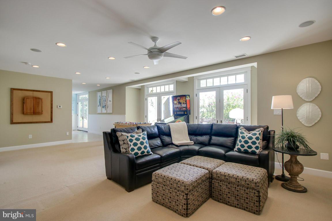 ROUND BAY - Residential