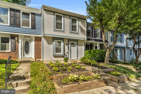 Townhouse For Sale - 12540 Laurel Grove Place<br/> GERMANTOWN, MD 20874