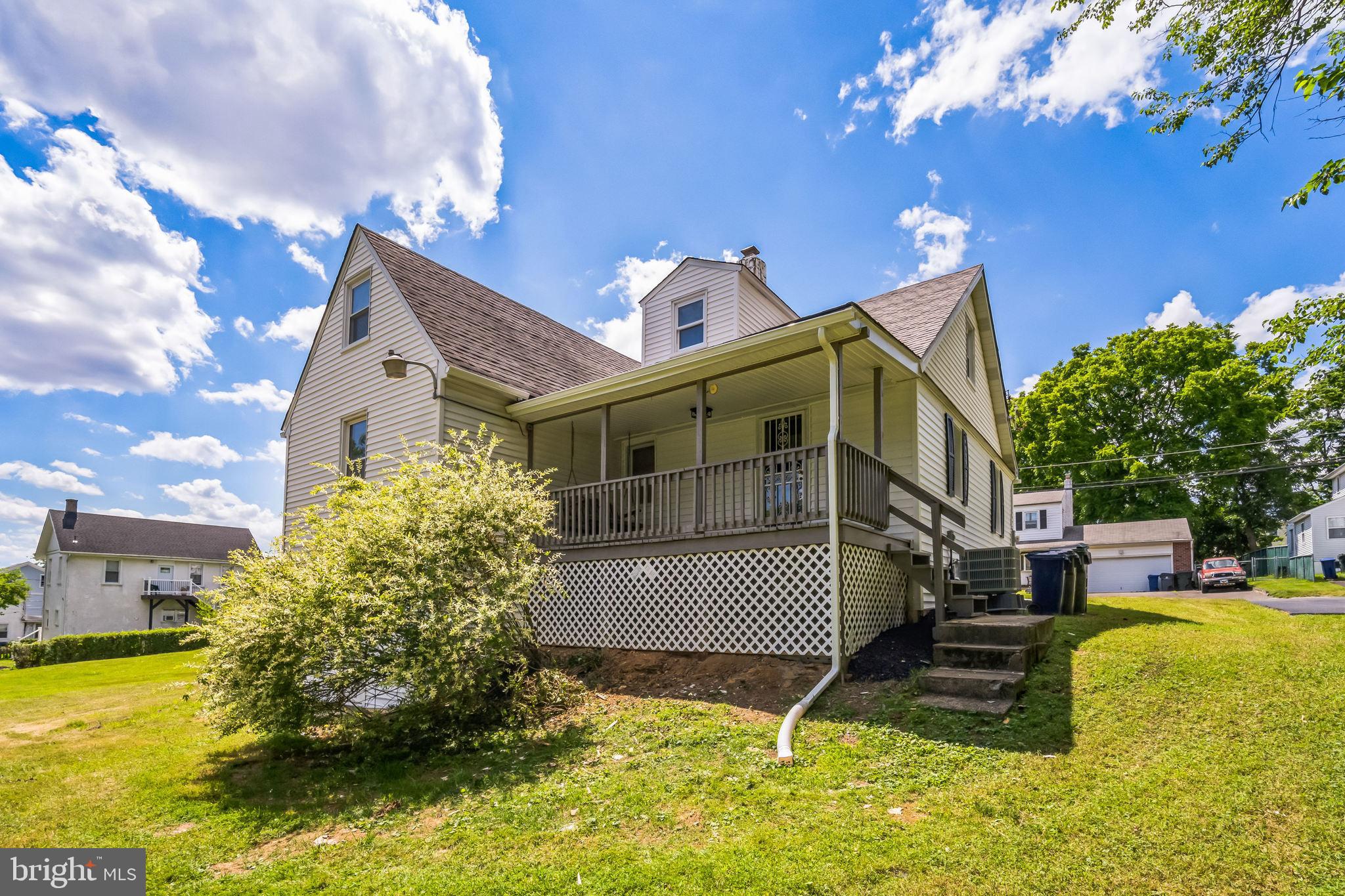 CRESTMONT - Residential