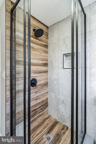 CRESTMONT - Residential