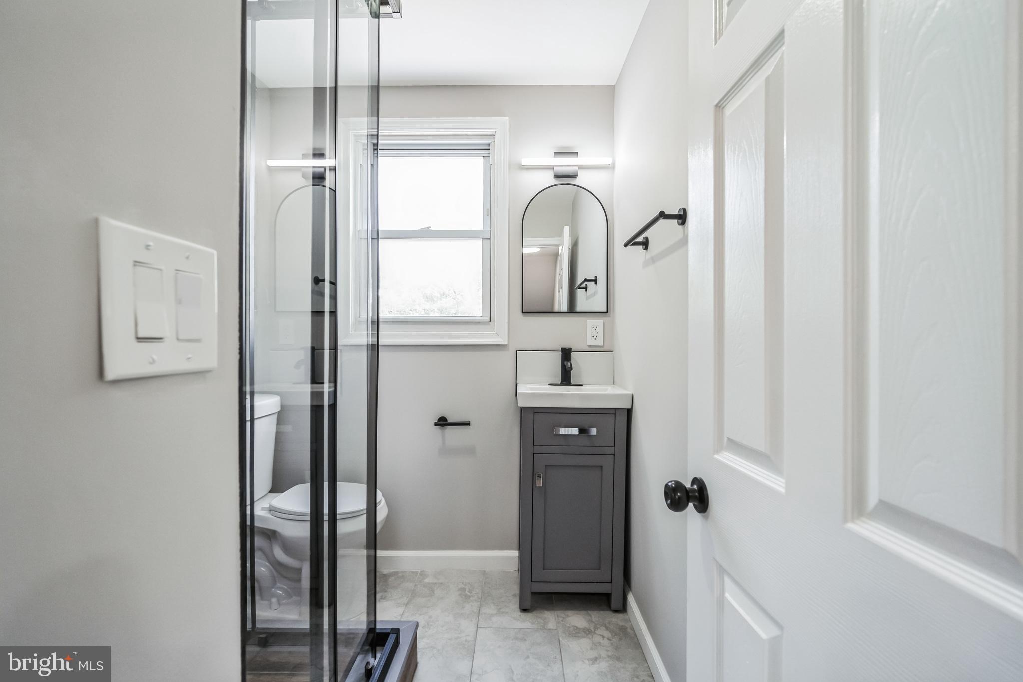 CRESTMONT - Residential