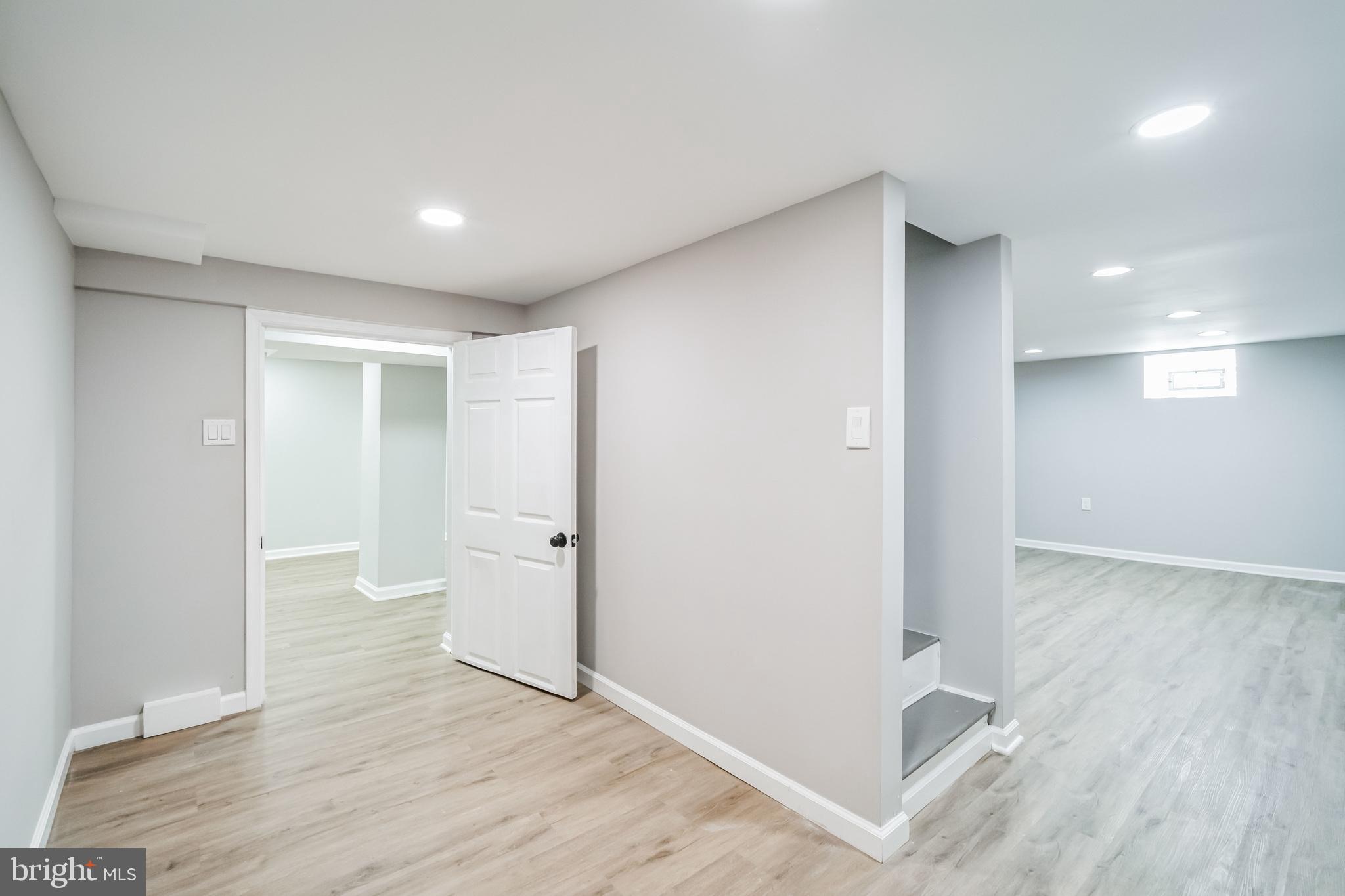 CRESTMONT - Residential