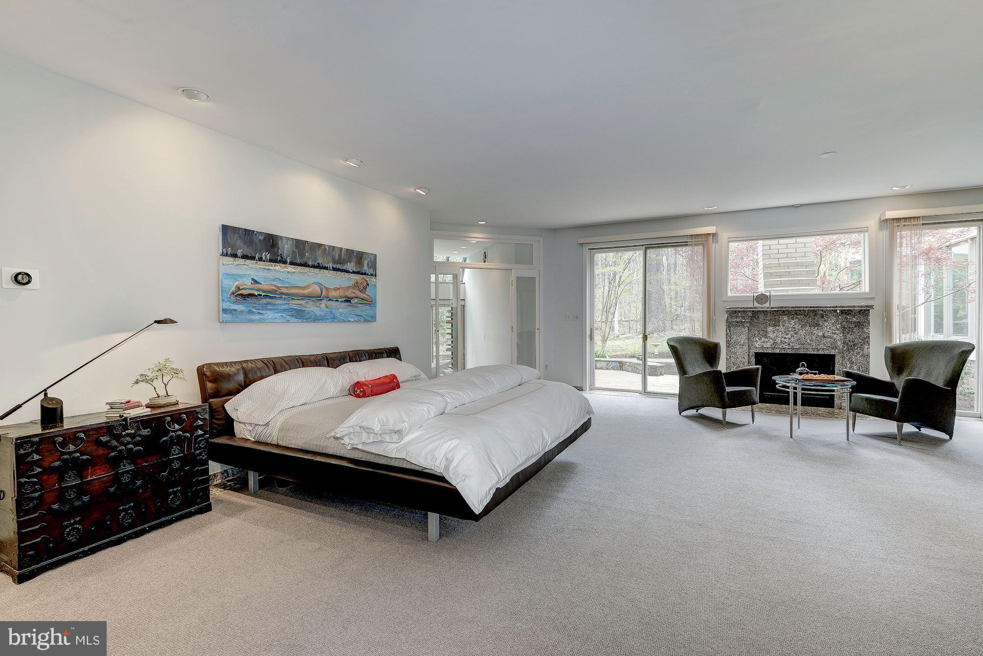 LANGLEY FOREST - Residential