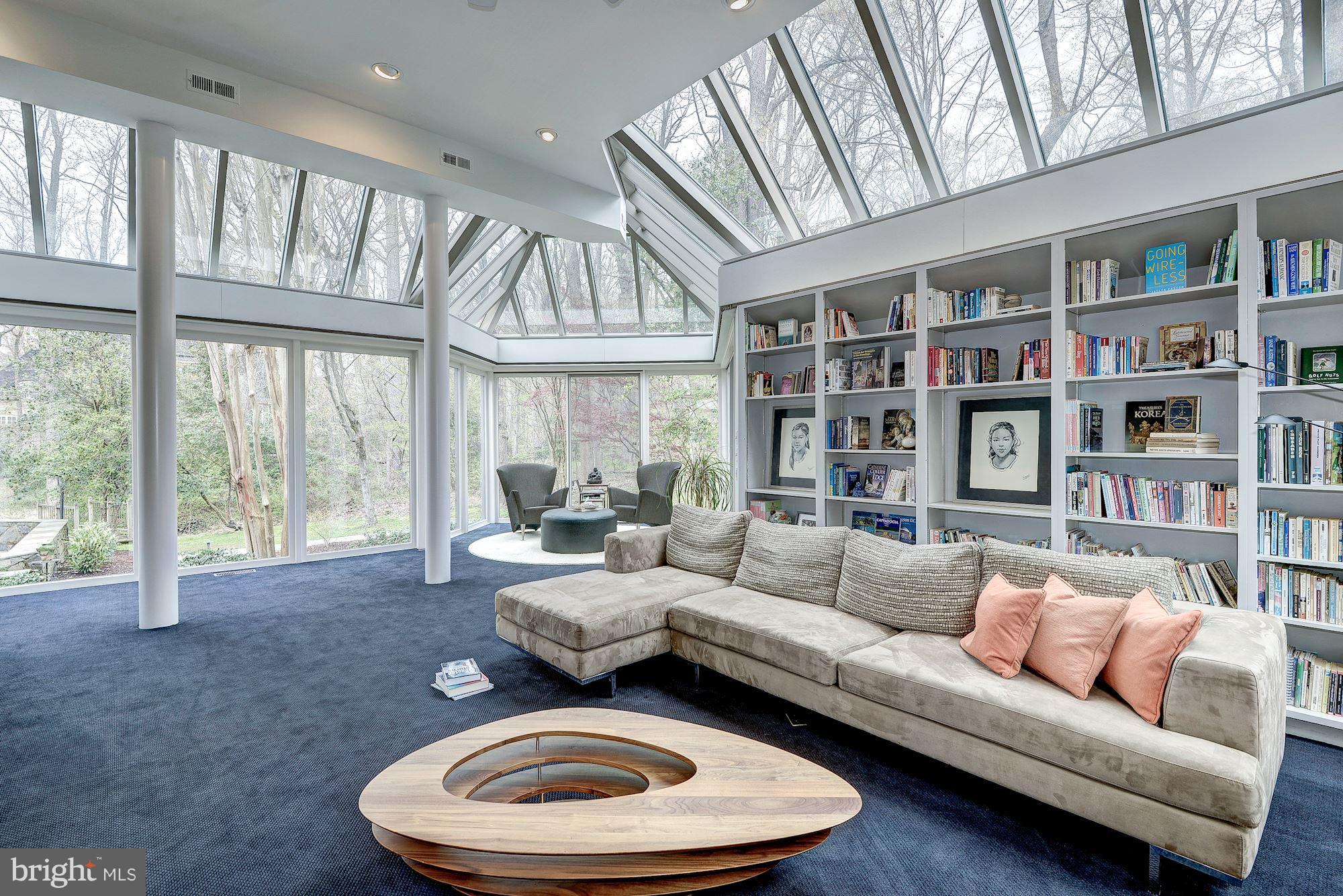 LANGLEY FOREST - Residential