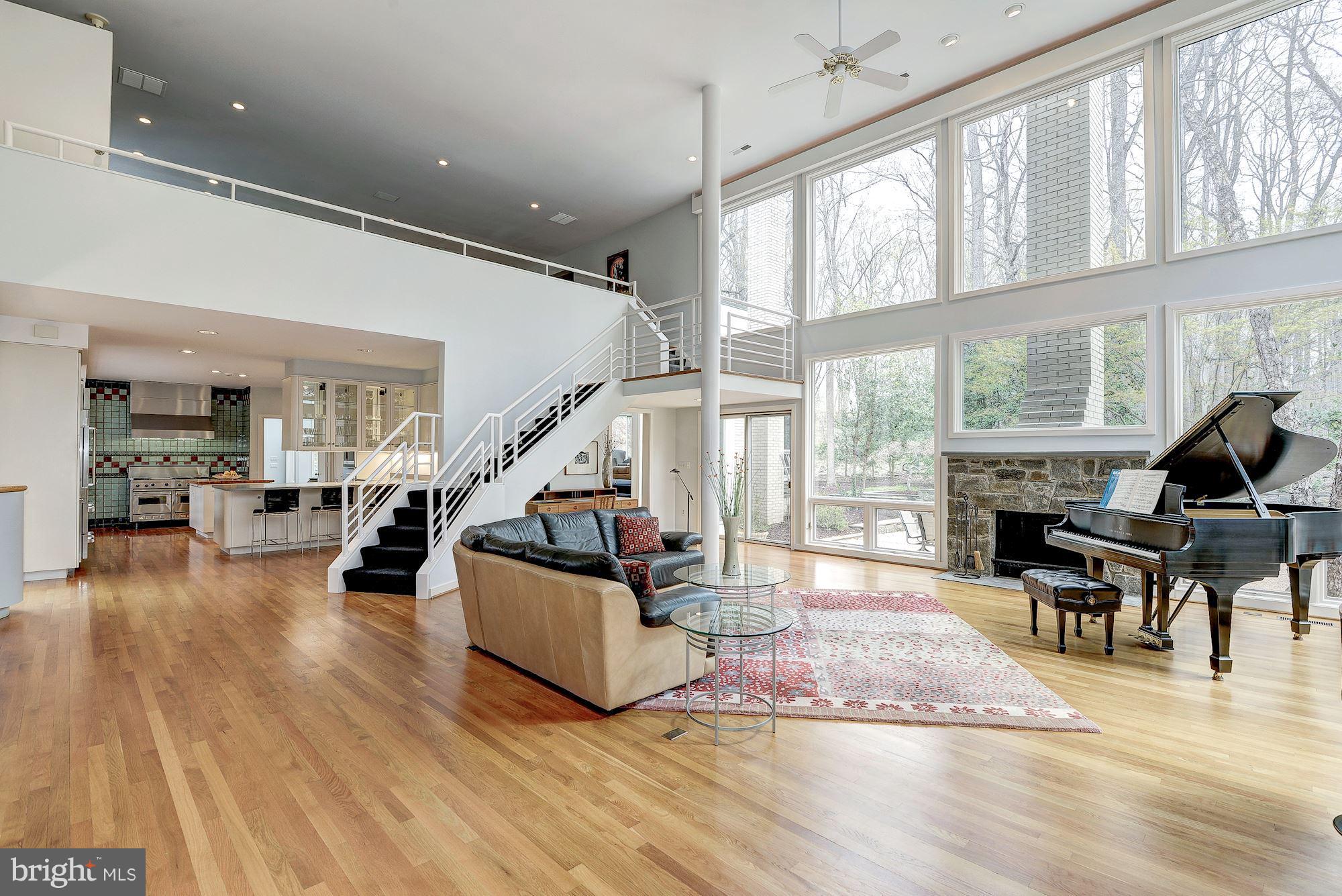 LANGLEY FOREST - Residential