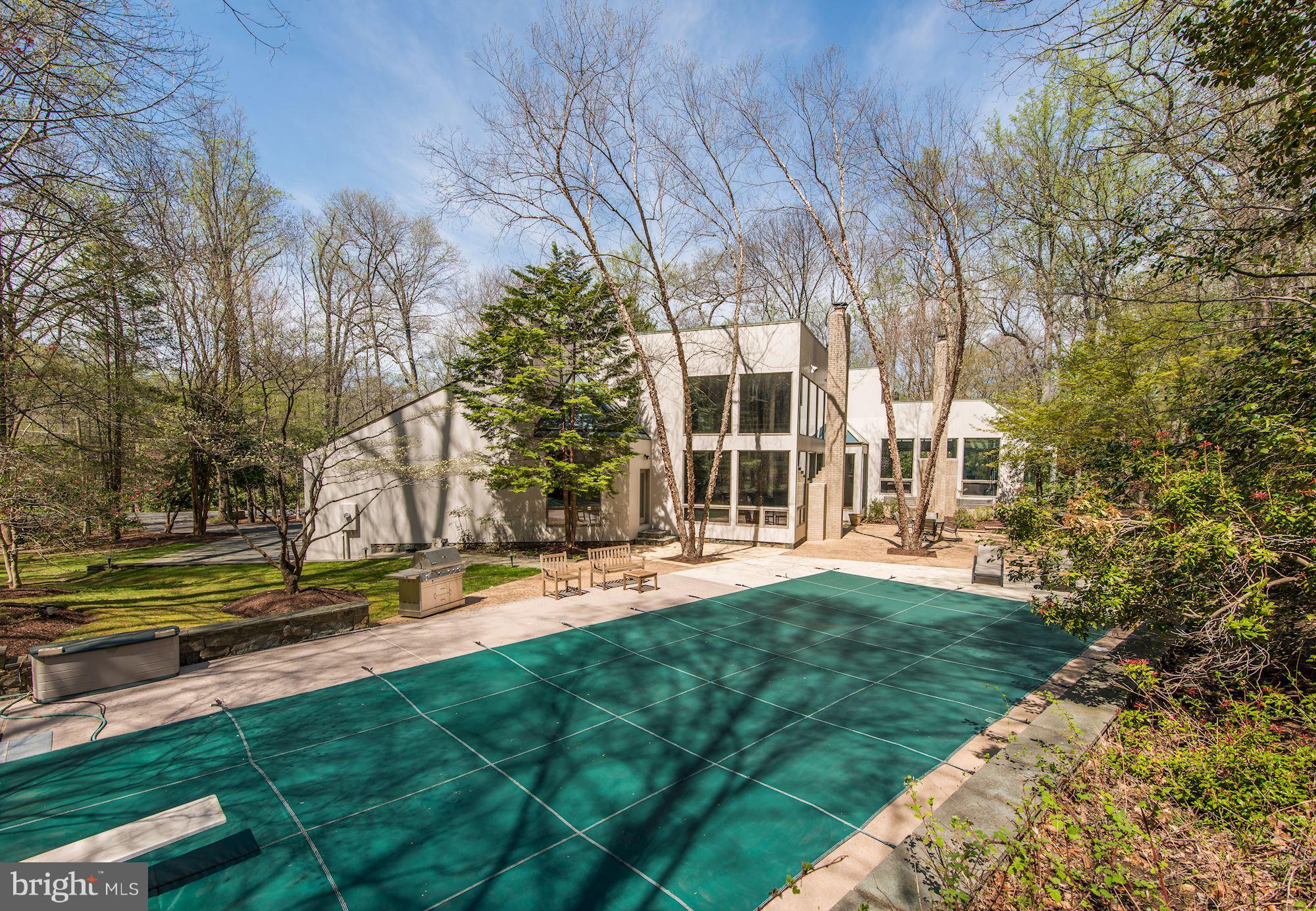 LANGLEY FOREST - Residential