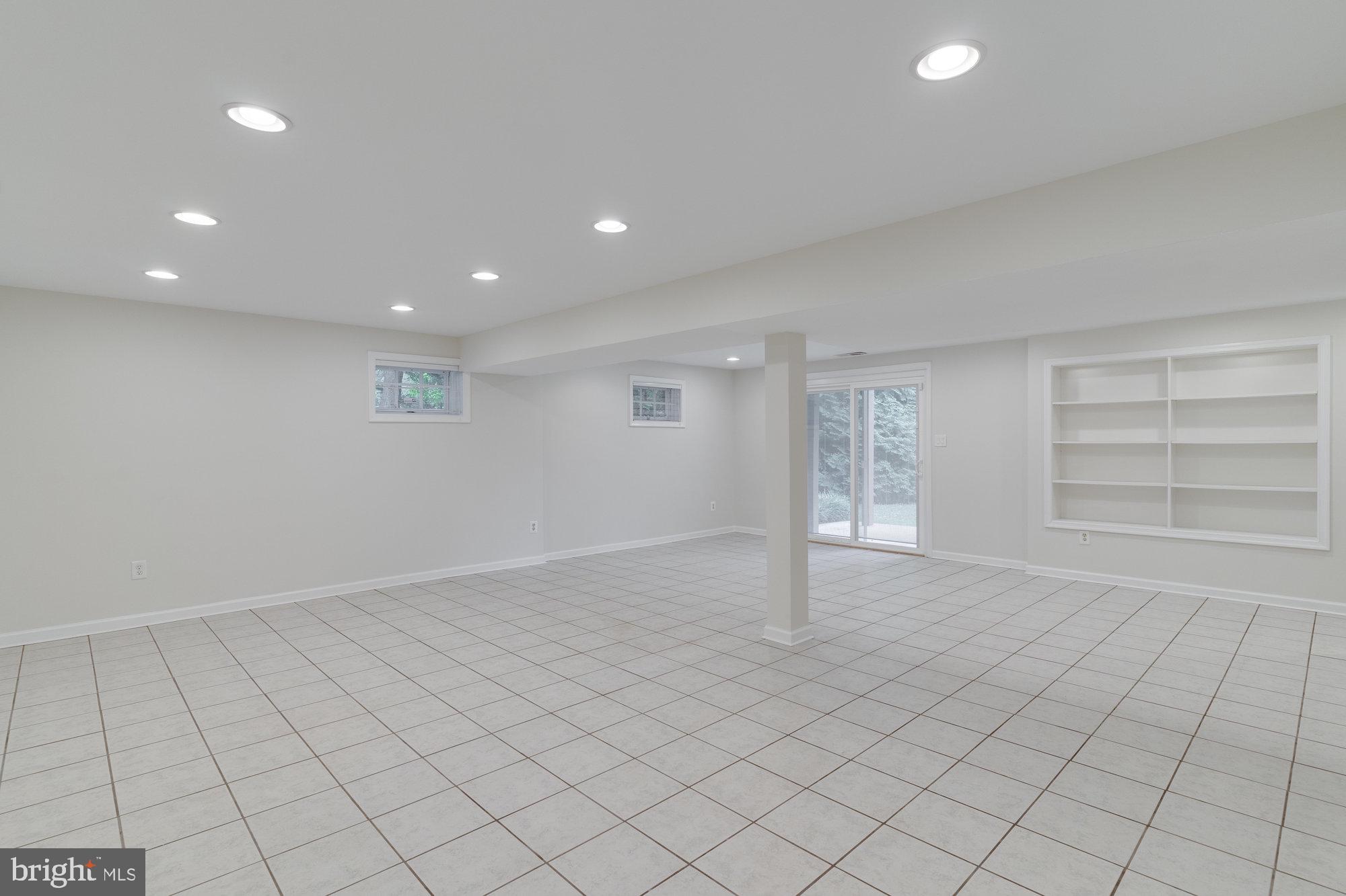 HICKORY CREEK - Residential